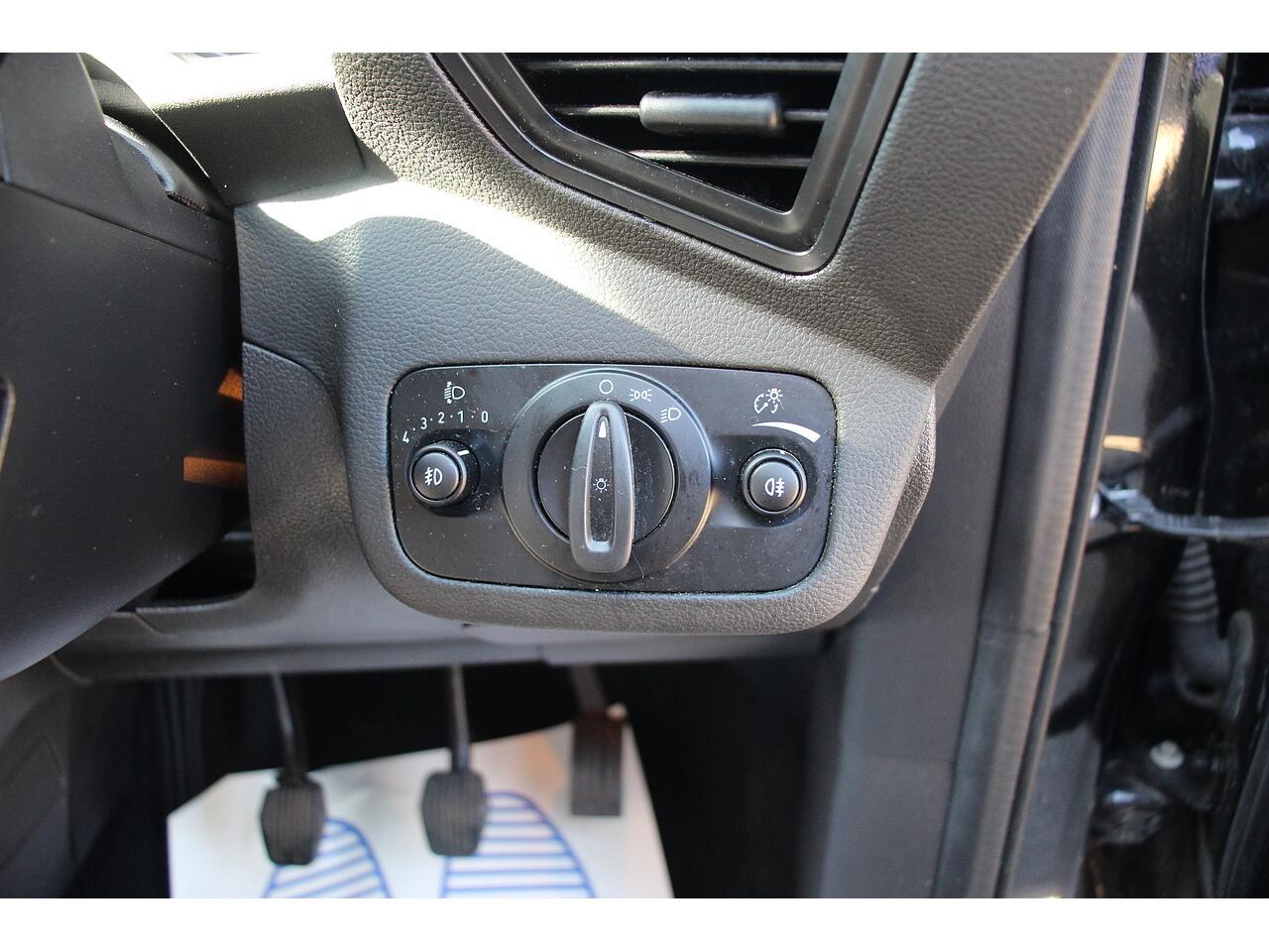 Ford Kuga view 19