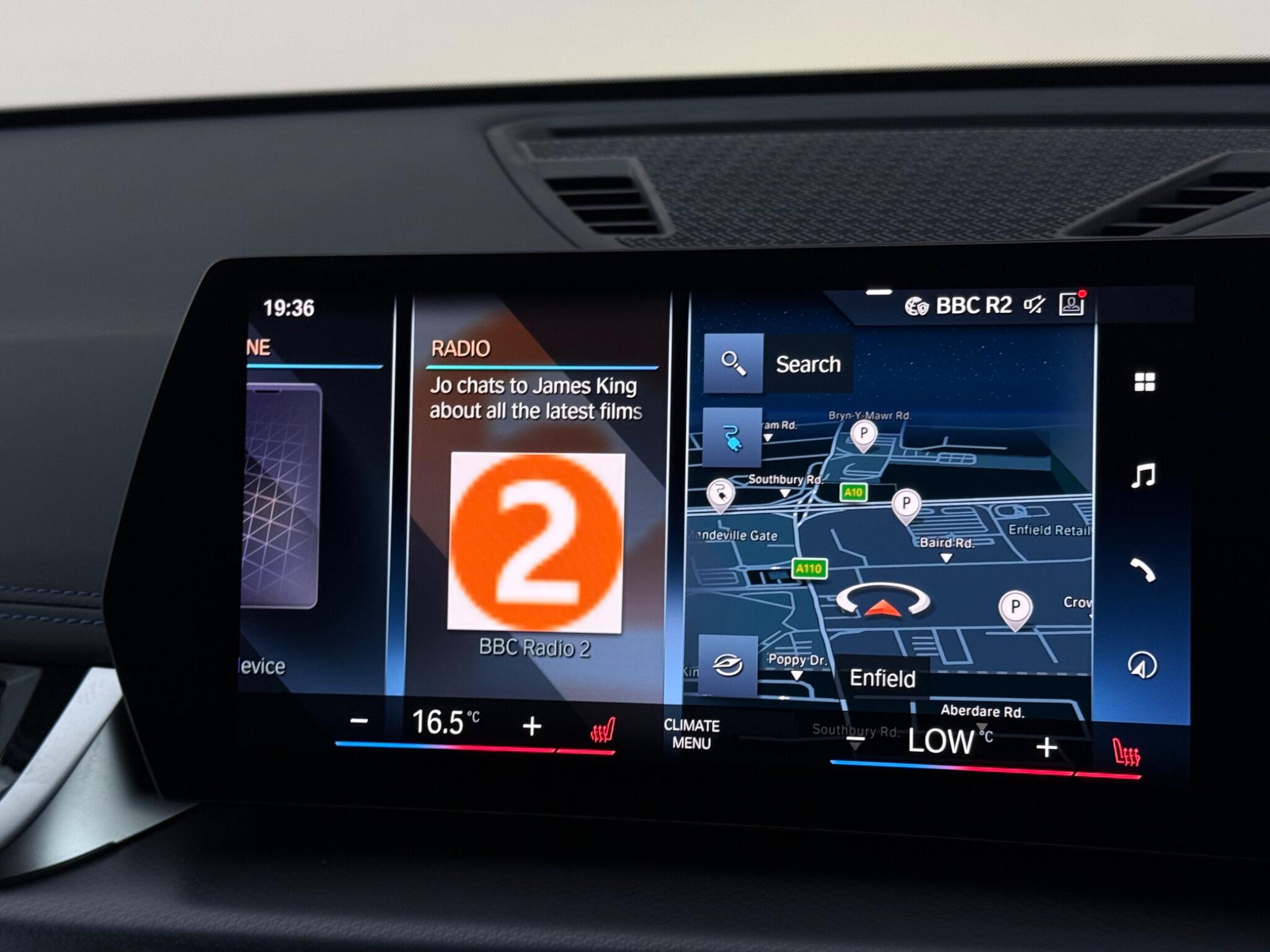 BMW Ix1 view 28