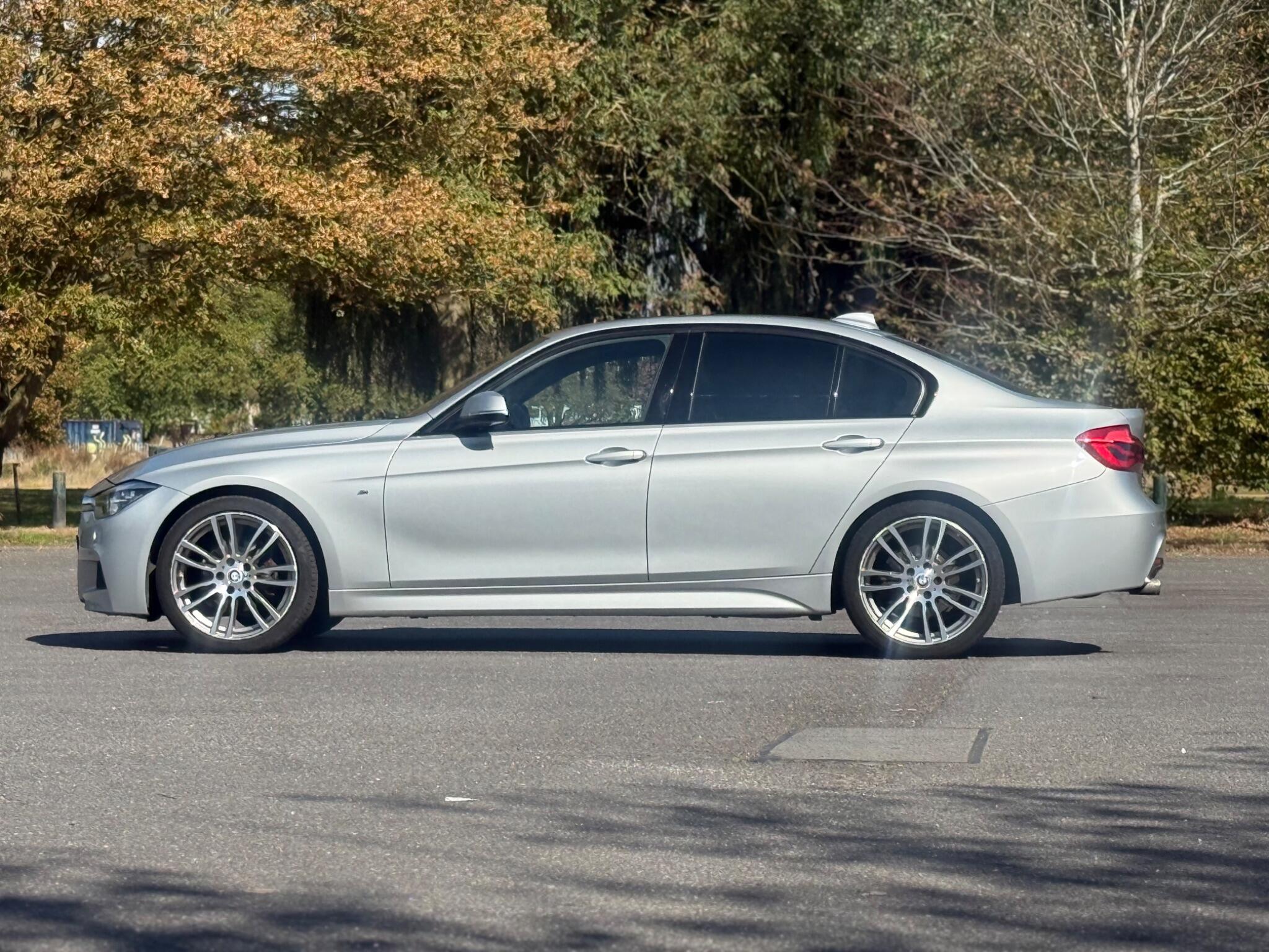 BMW 3 Series view 7