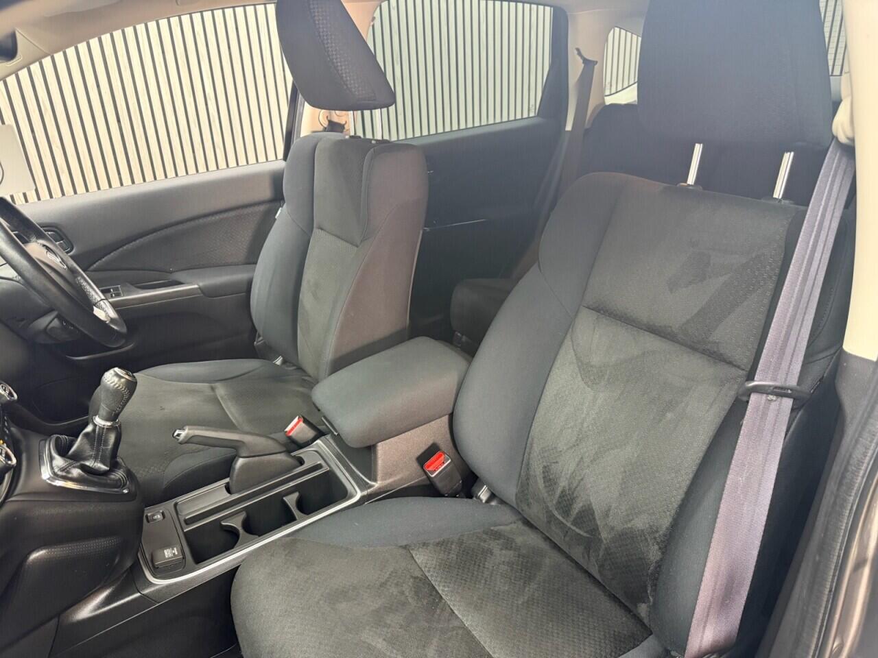 Honda CR-V view 6