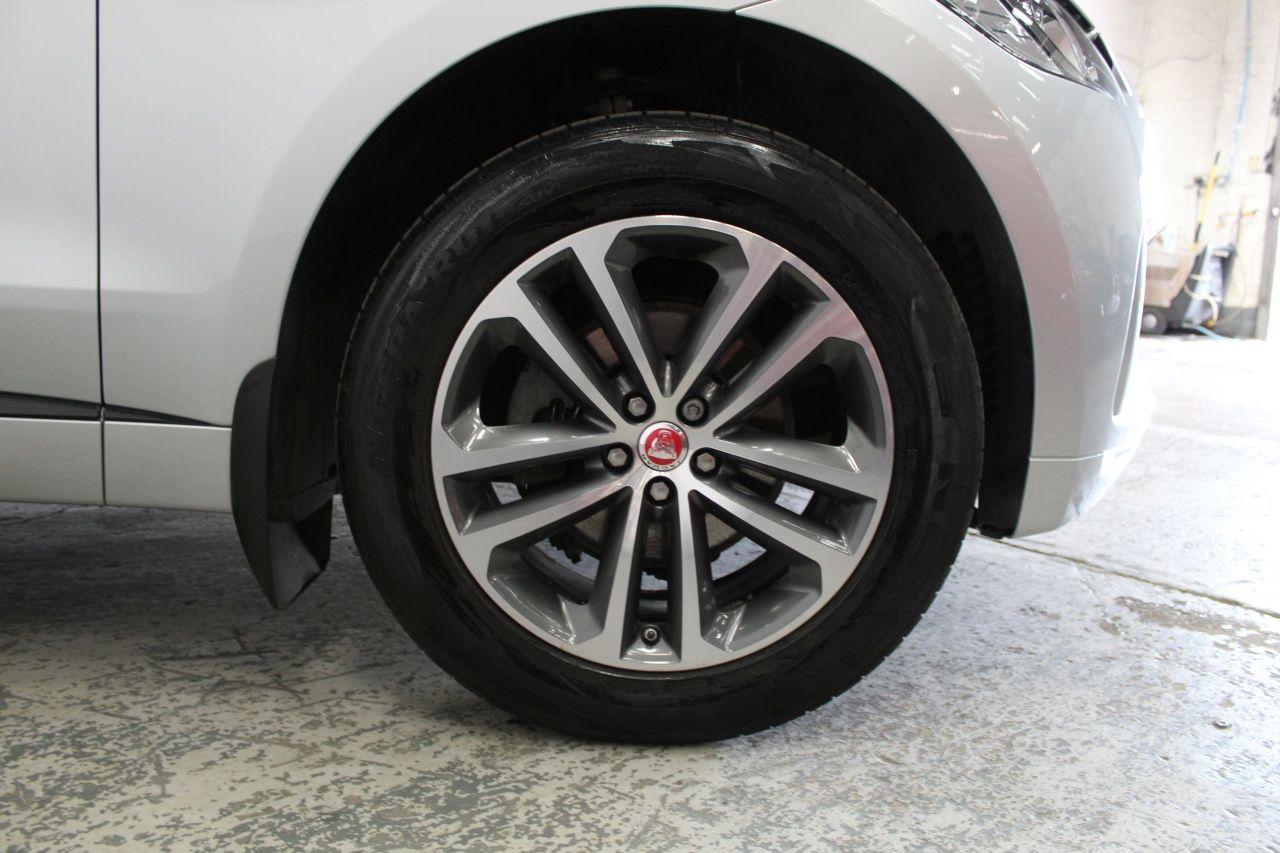 Jaguar F-Pace view 62