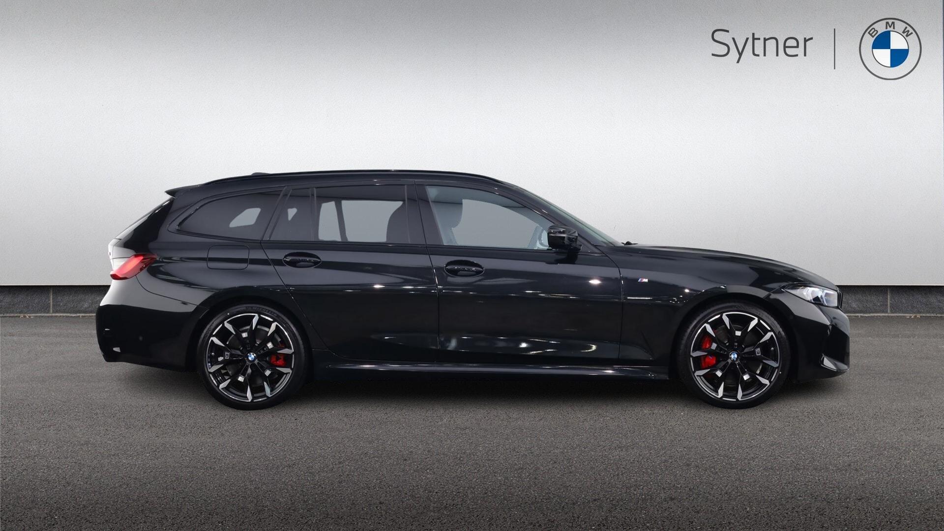 BMW 3 Series view 3
