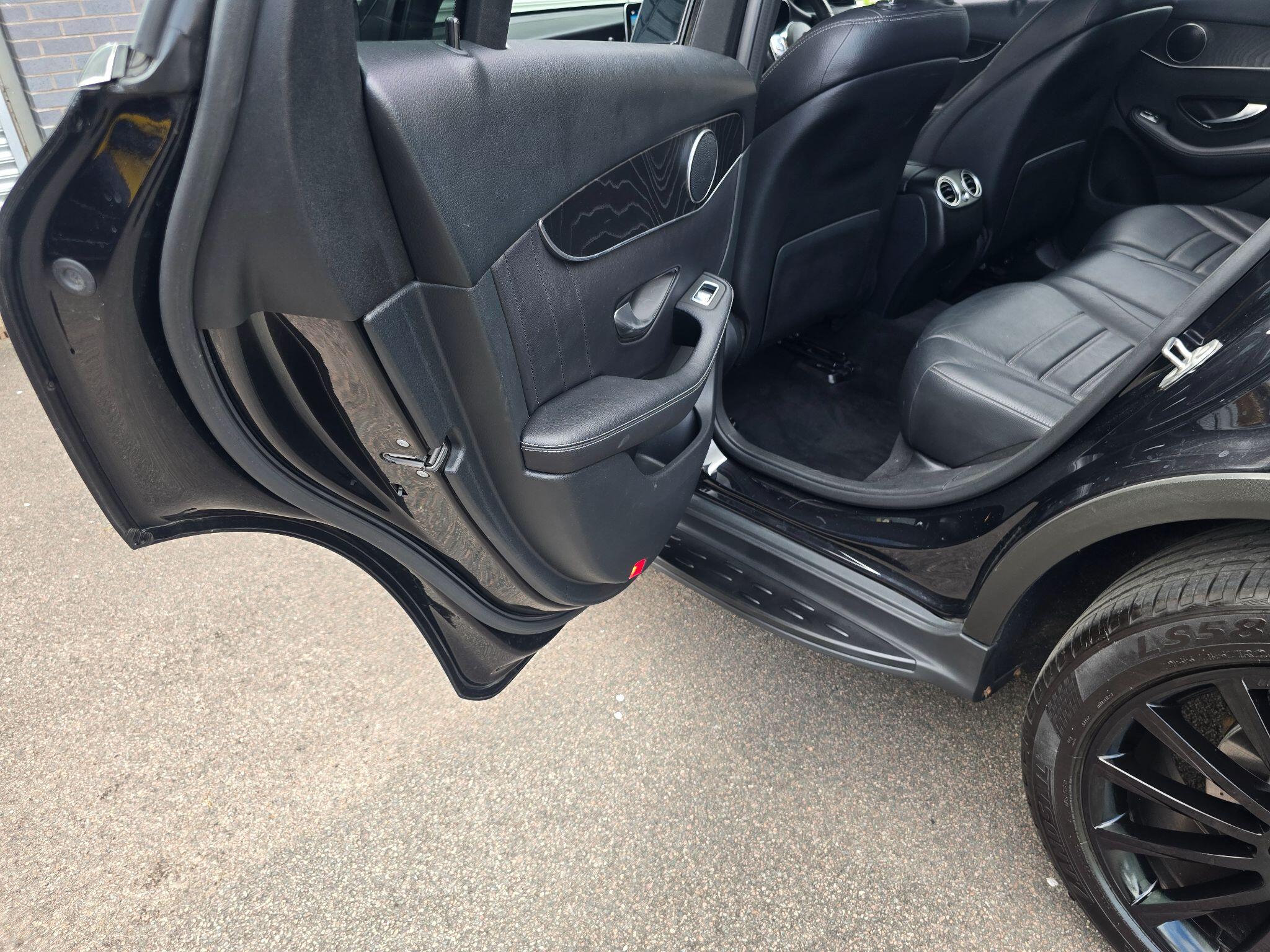 Mercedes-Benz GLC view 56