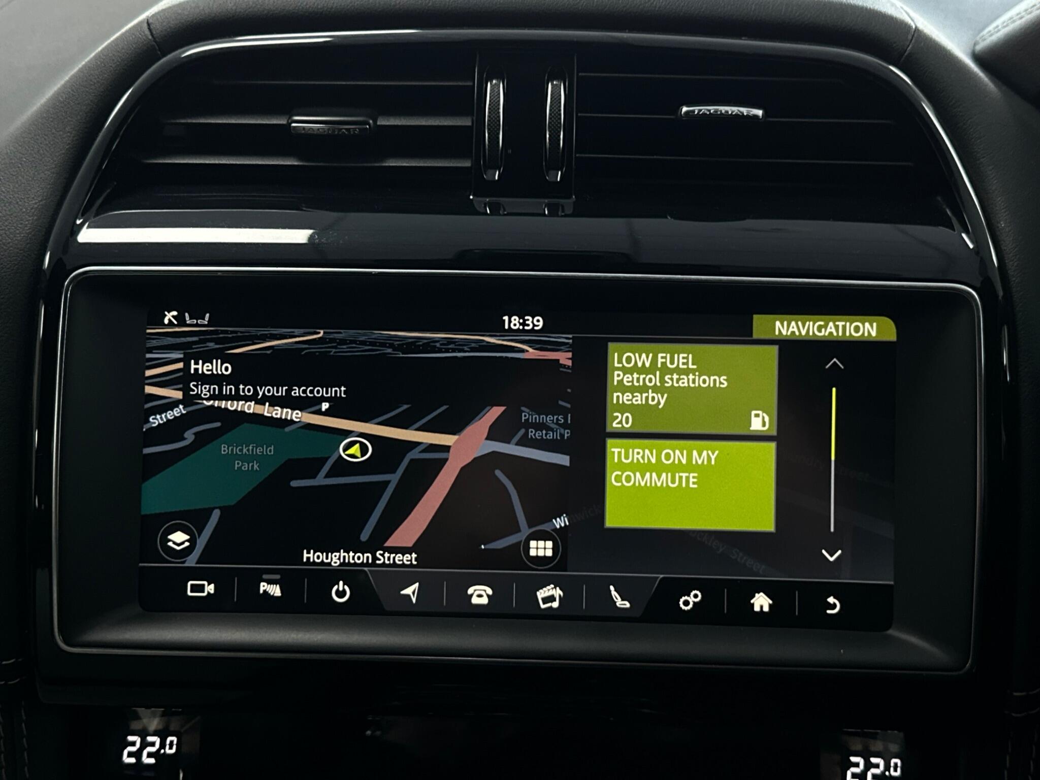 Jaguar F-Pace view 27