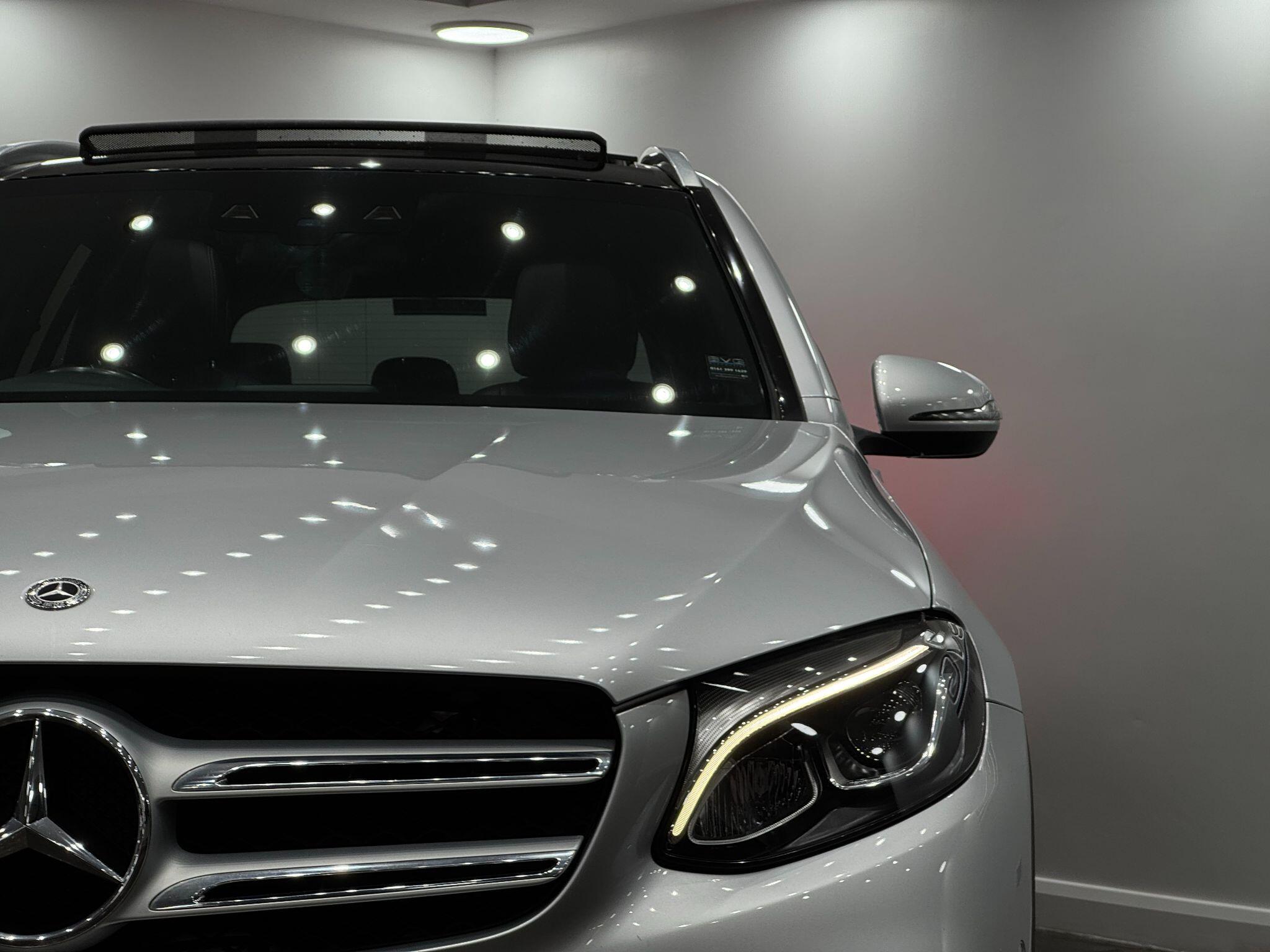 Mercedes-Benz GLC view 14