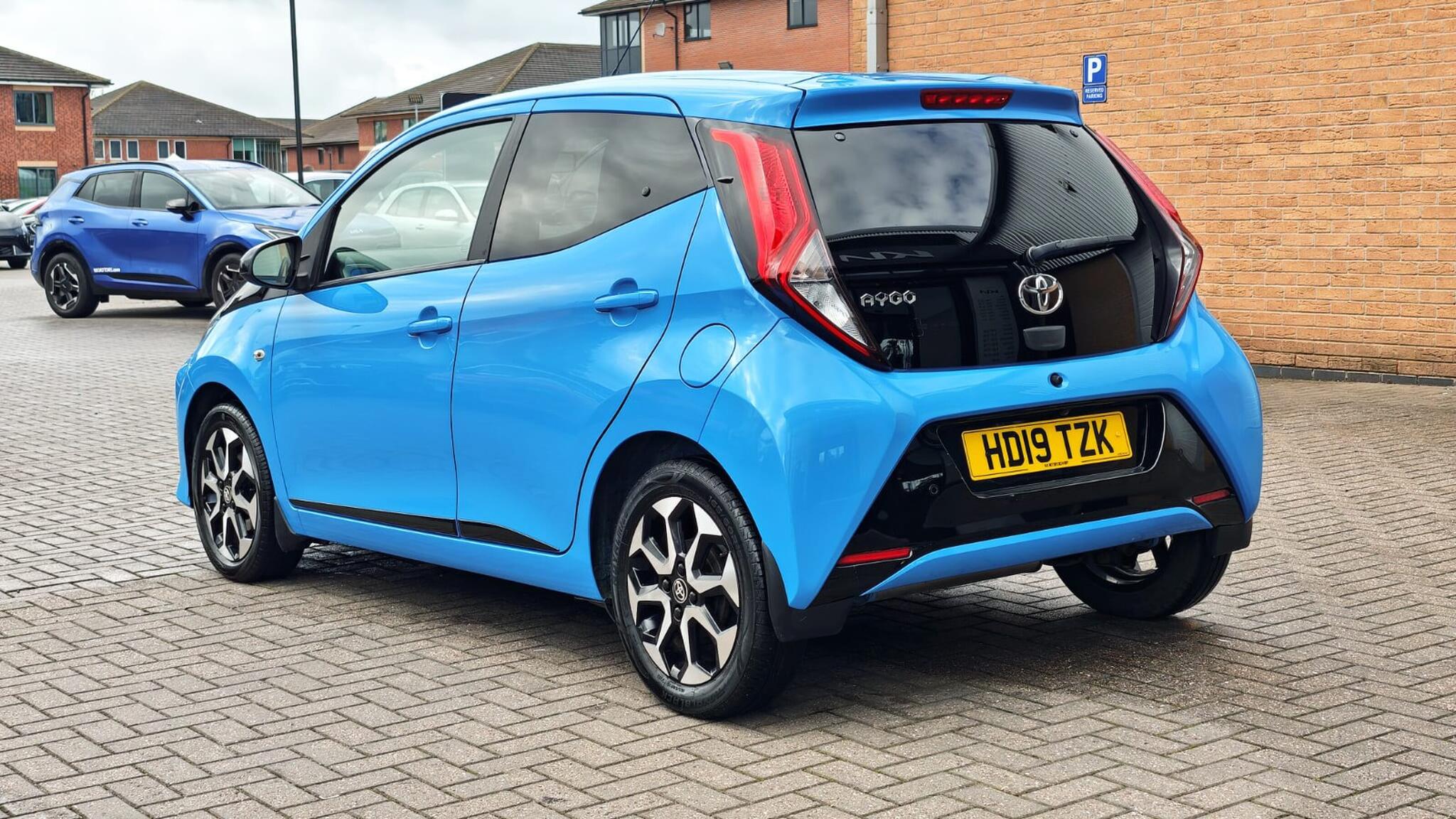 Toyota Aygo view 8