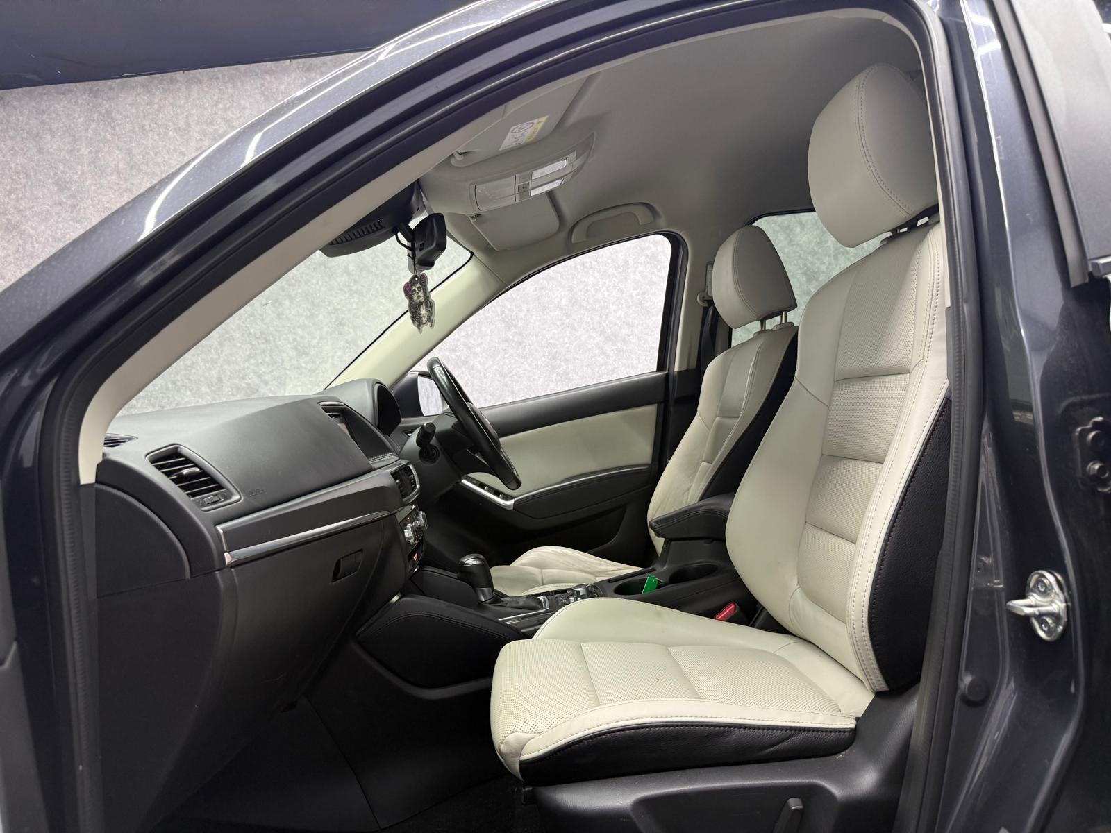 Mazda CX-5 view 7