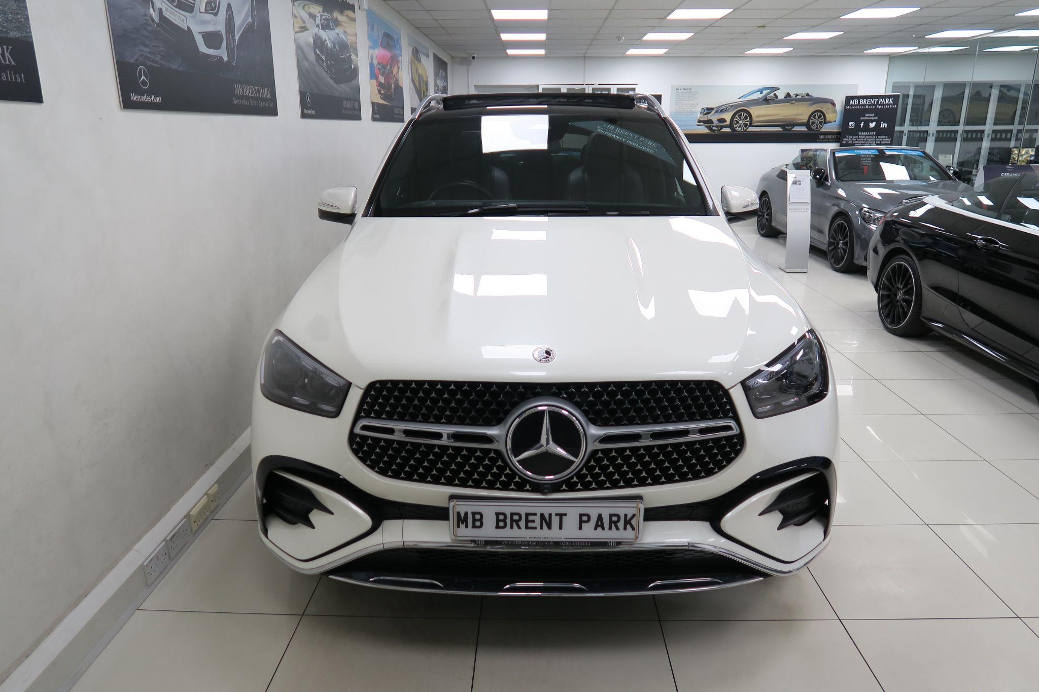 Mercedes-Benz Gle view 2