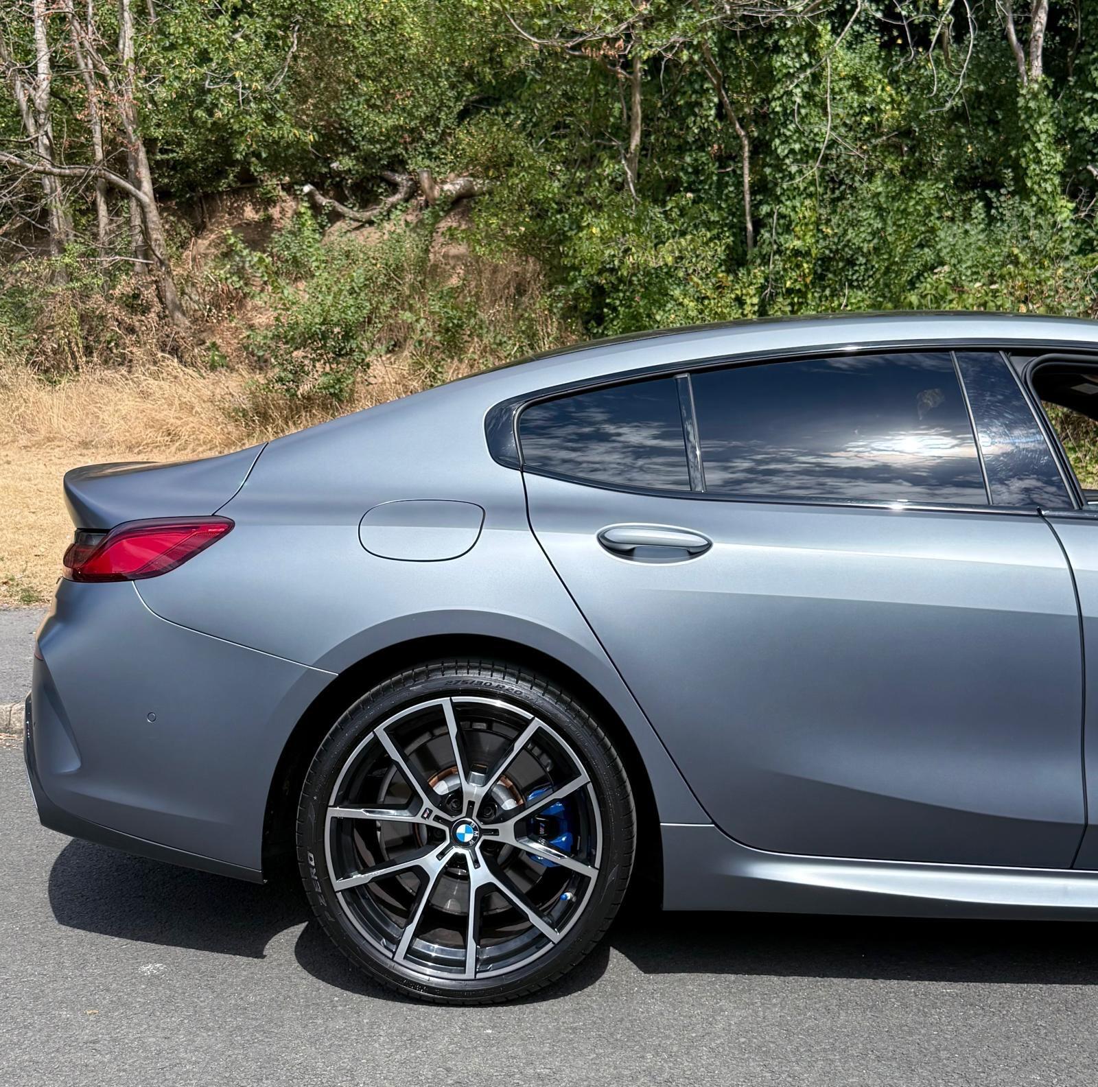 BMW 8 Series view 63