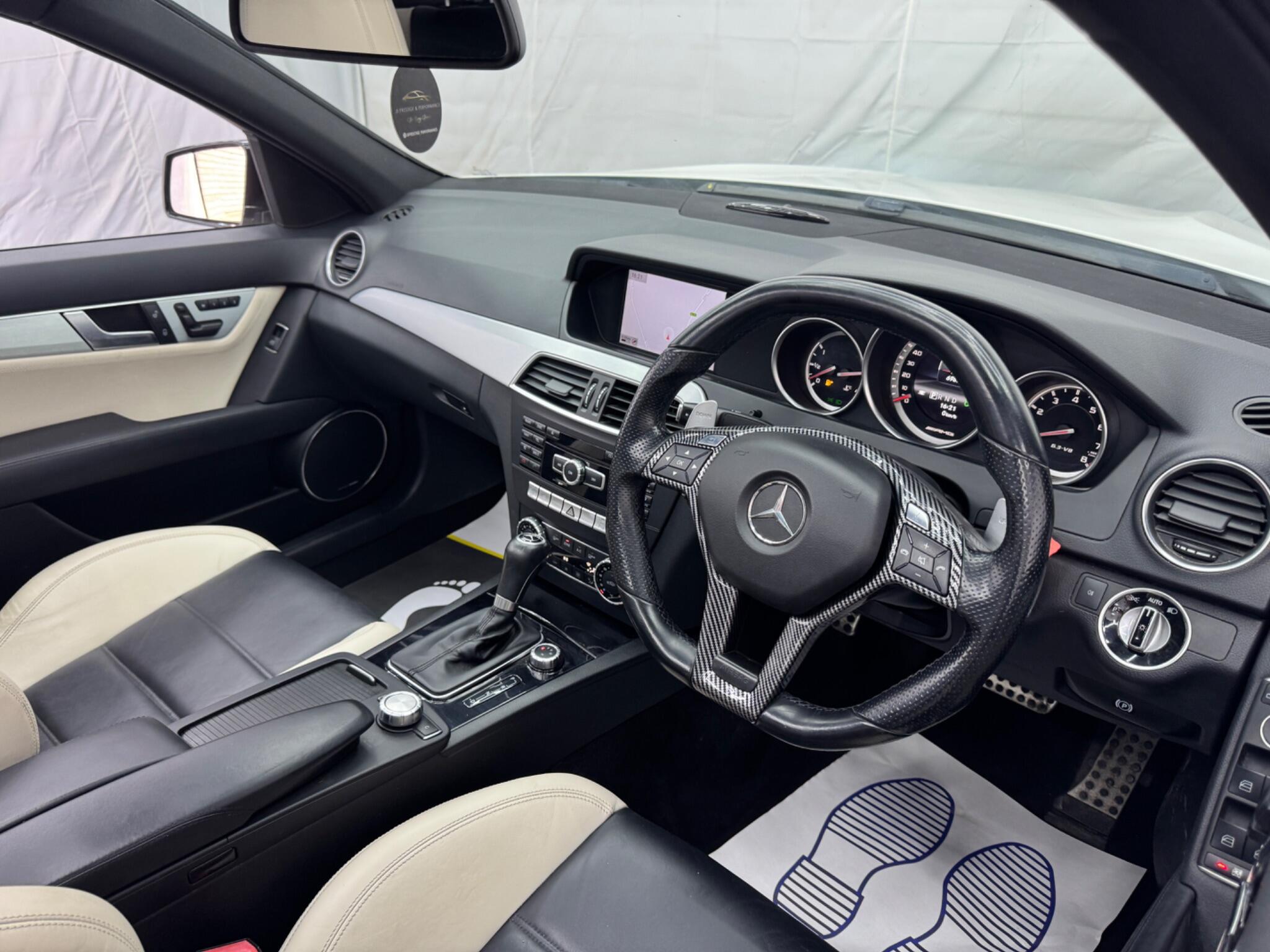 Mercedes-Benz C Class view 19