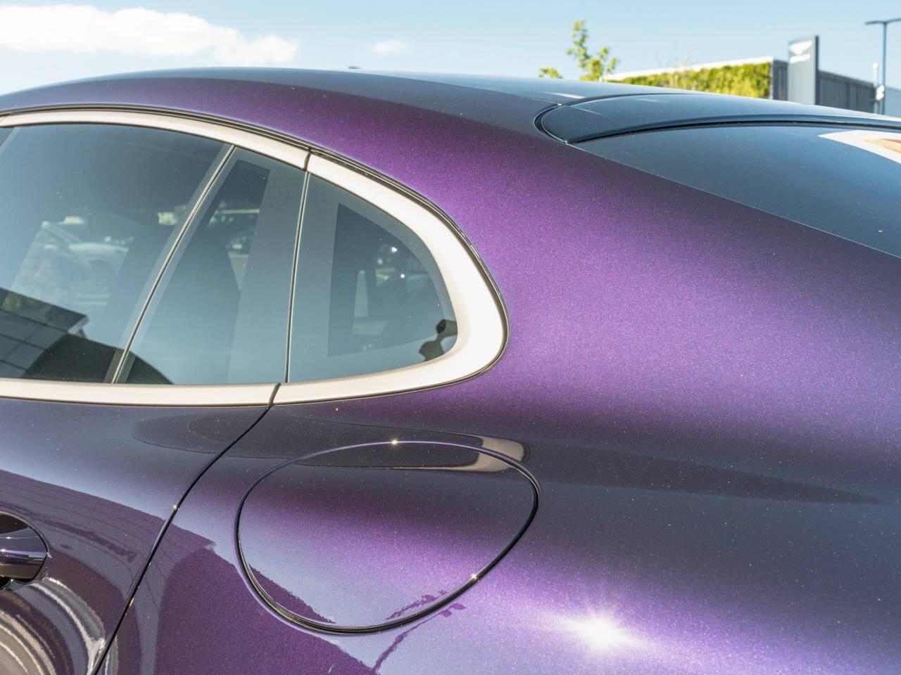 Porsche Panamera view 14