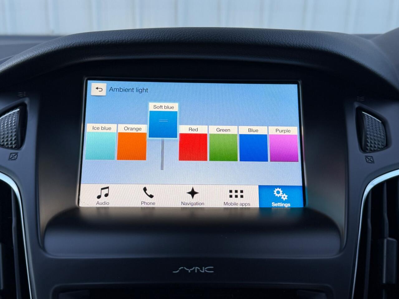 Ford Focus view 31