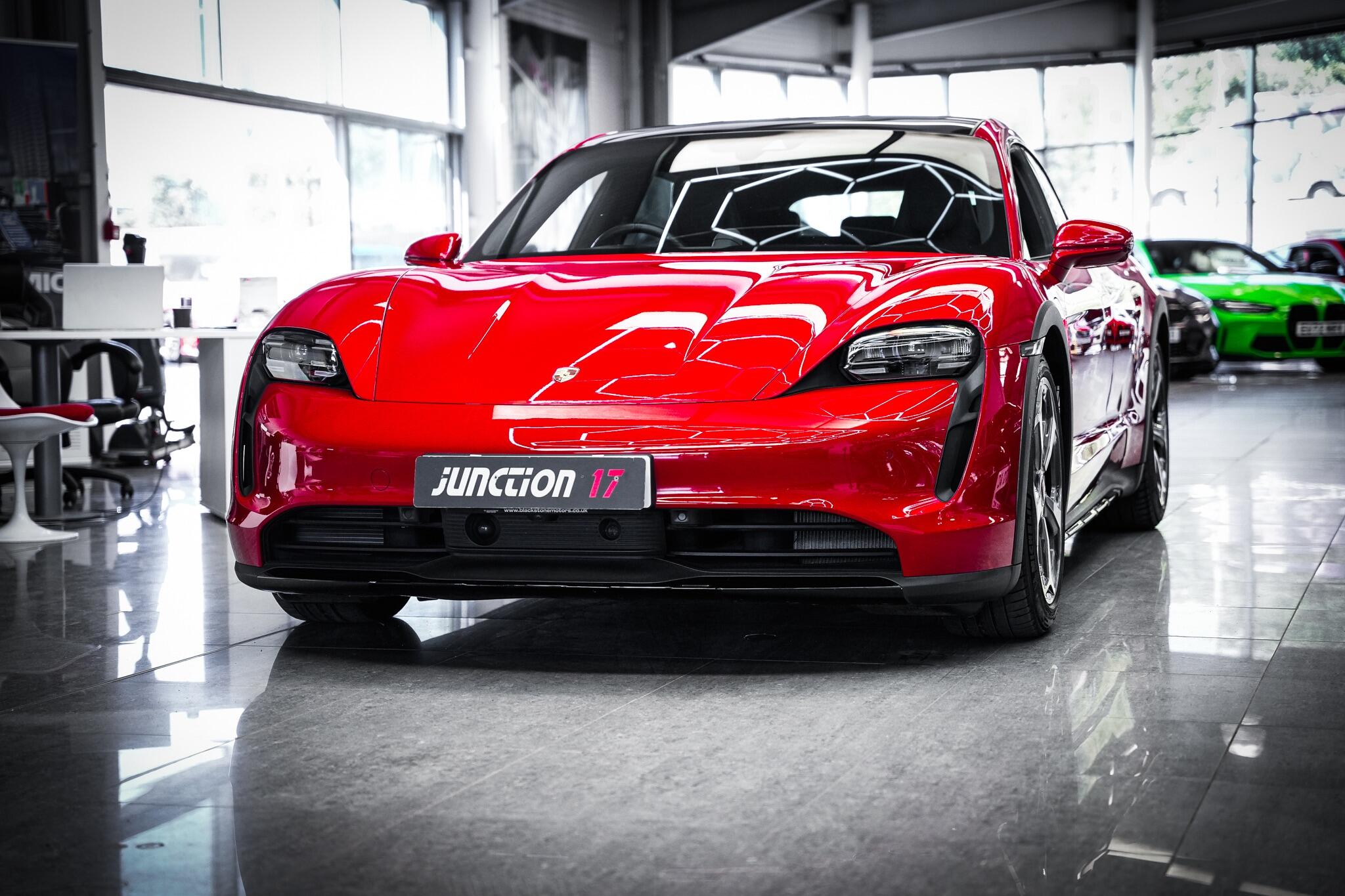 Porsche Taycan view 12