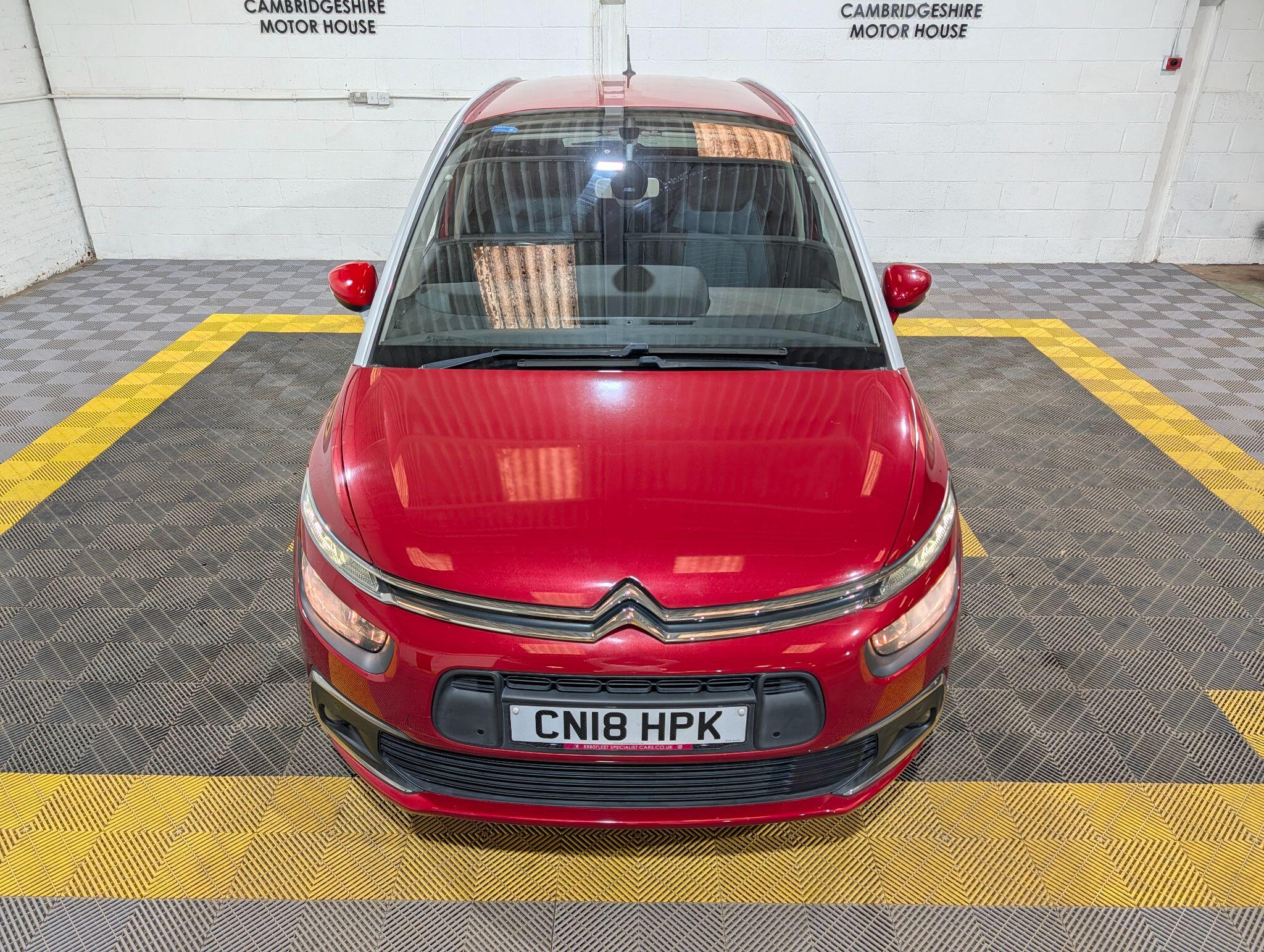 Citroen Grand C4 Picasso view 2