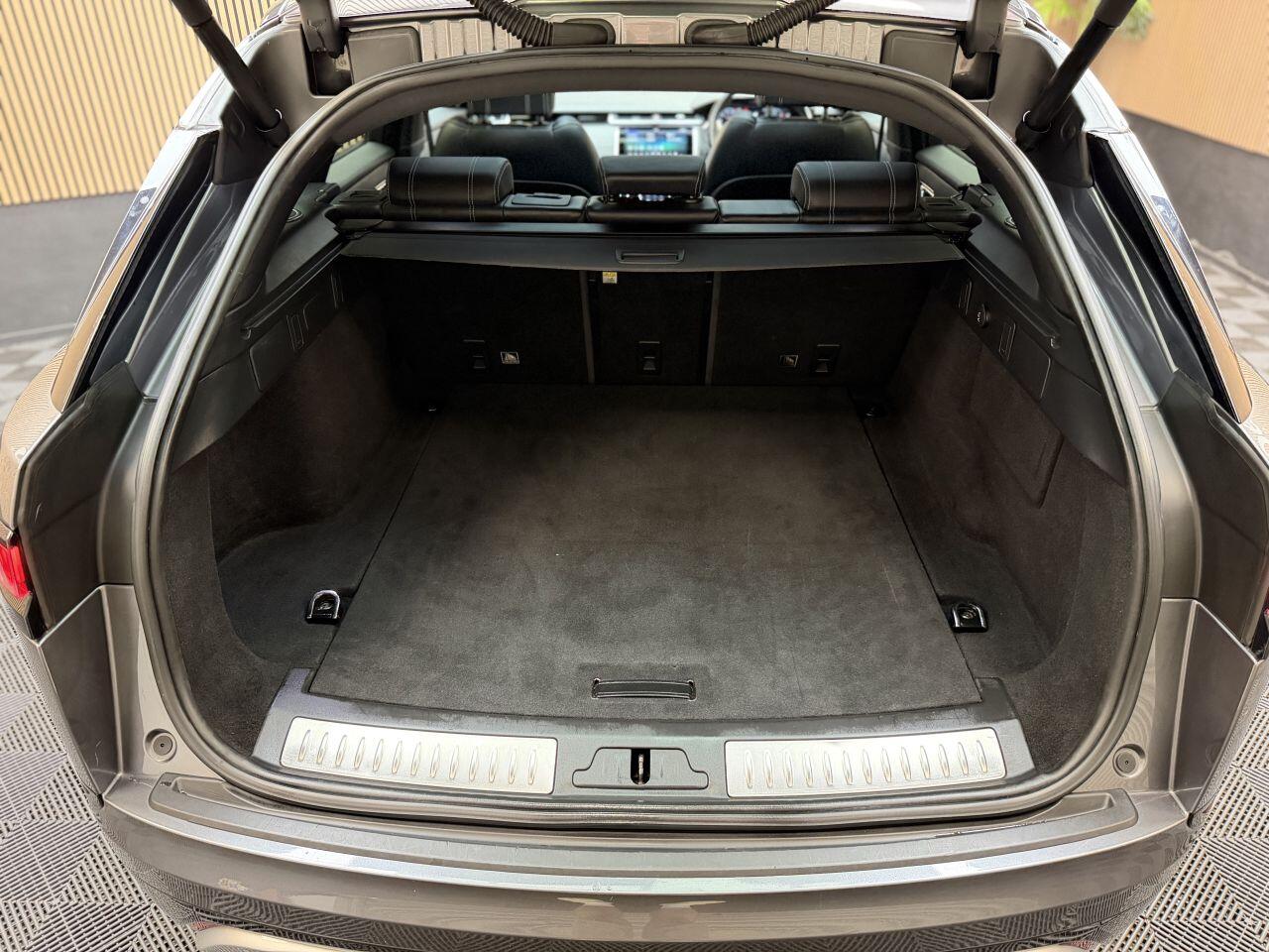 Land Rover Range Rover Velar view 15