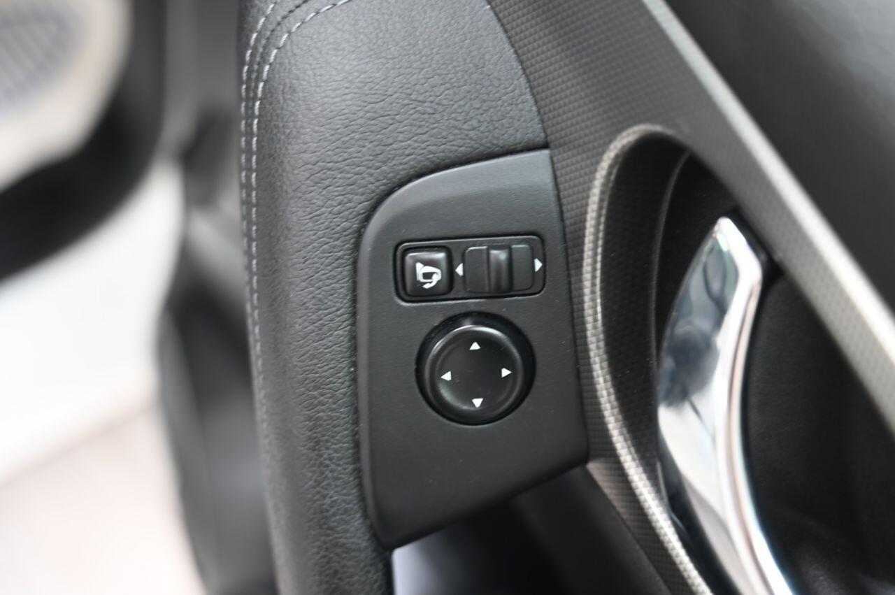 Nissan Qashqai view 32