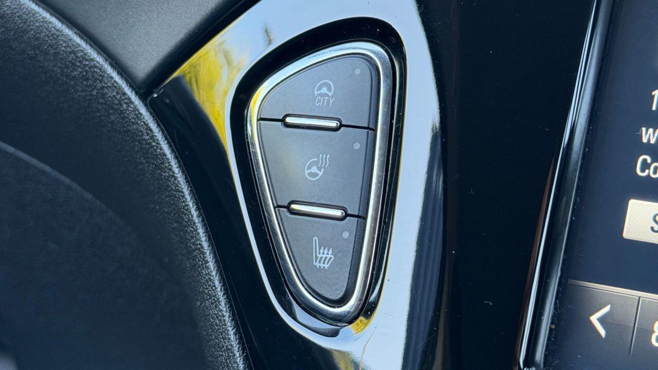 Vauxhall Corsa view 21