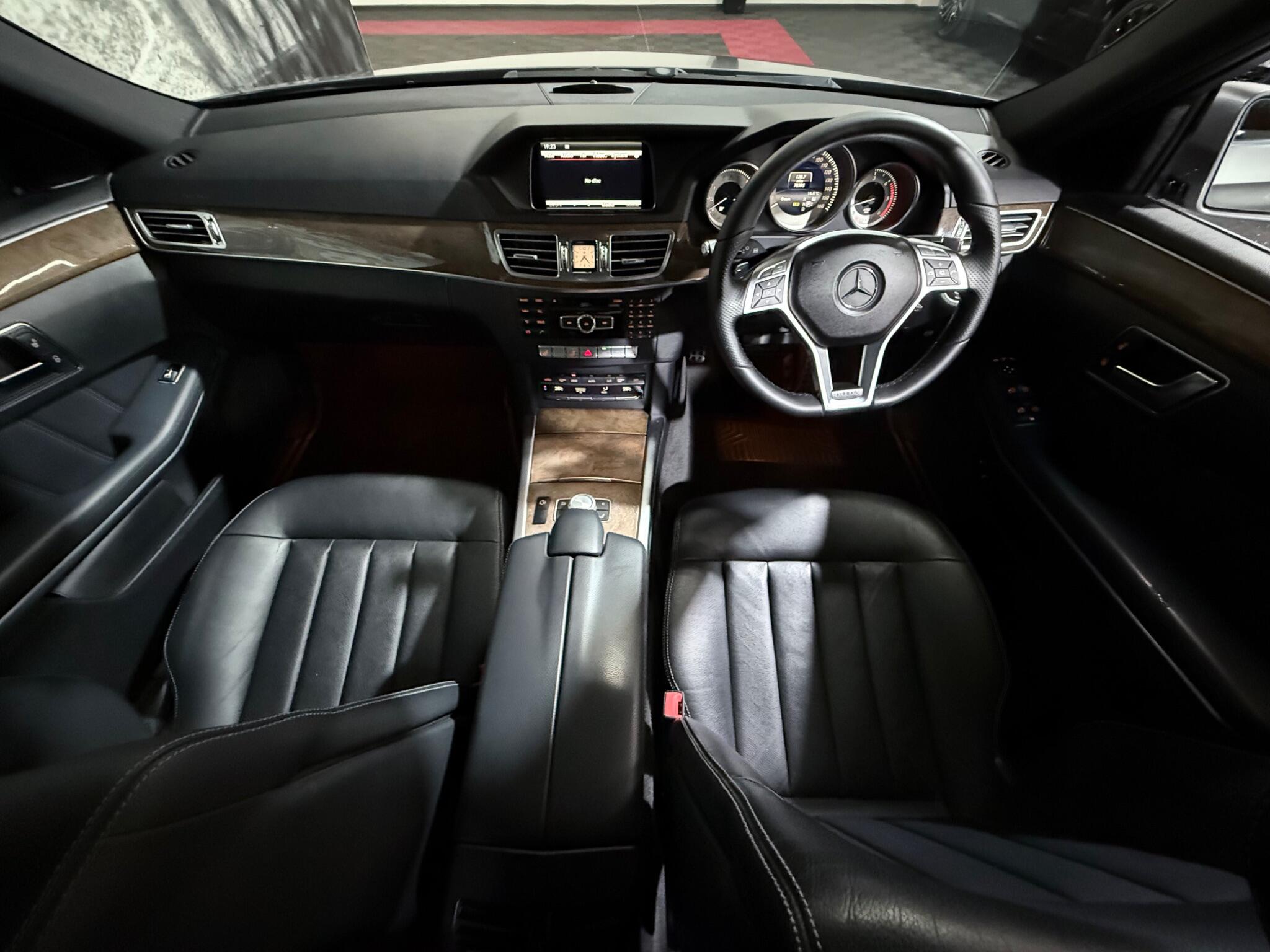 Mercedes-Benz E-Class view 2