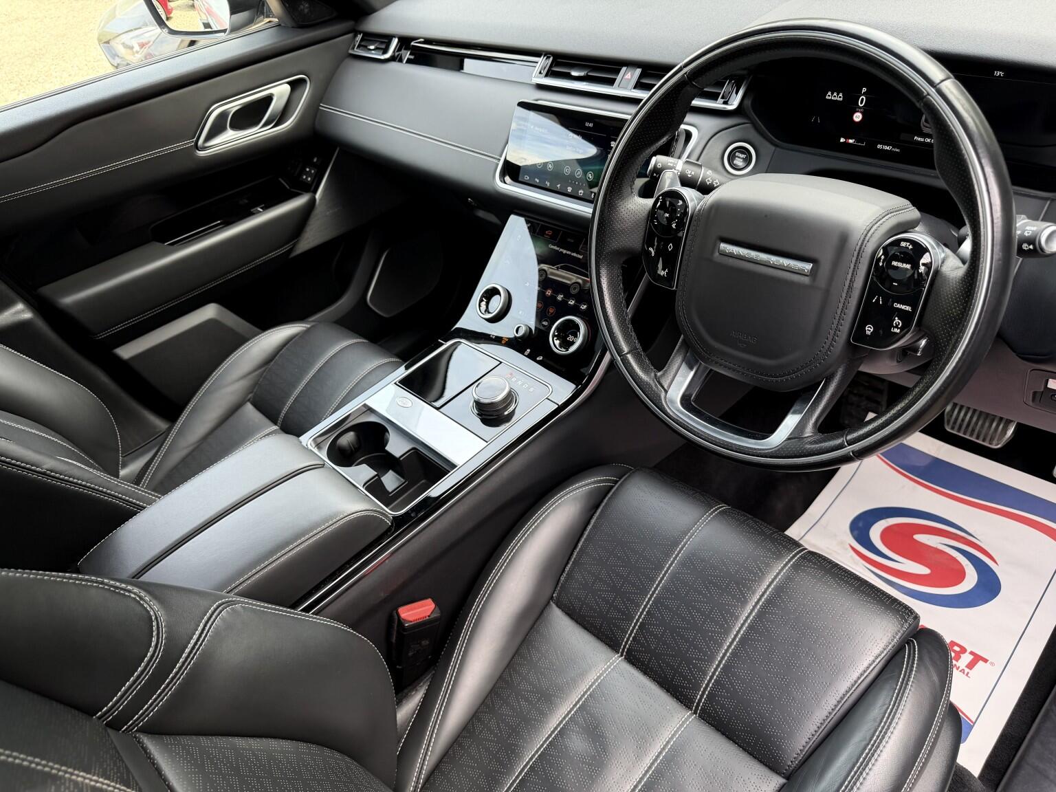 Land Rover Range Rover Velar view 14