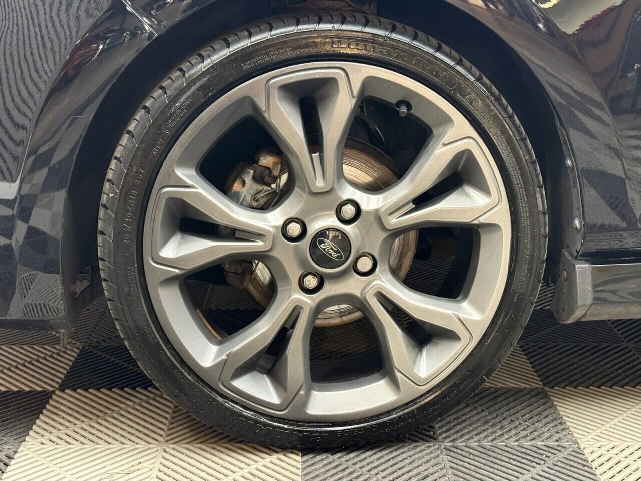 Ford Fiesta view 4