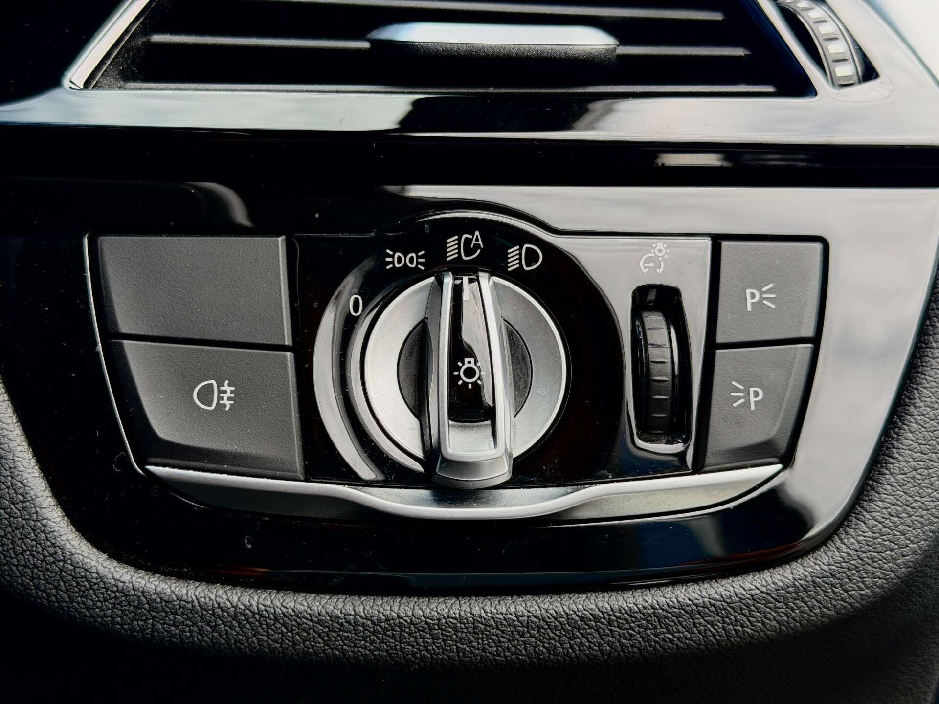 BMW 5 Series view 44