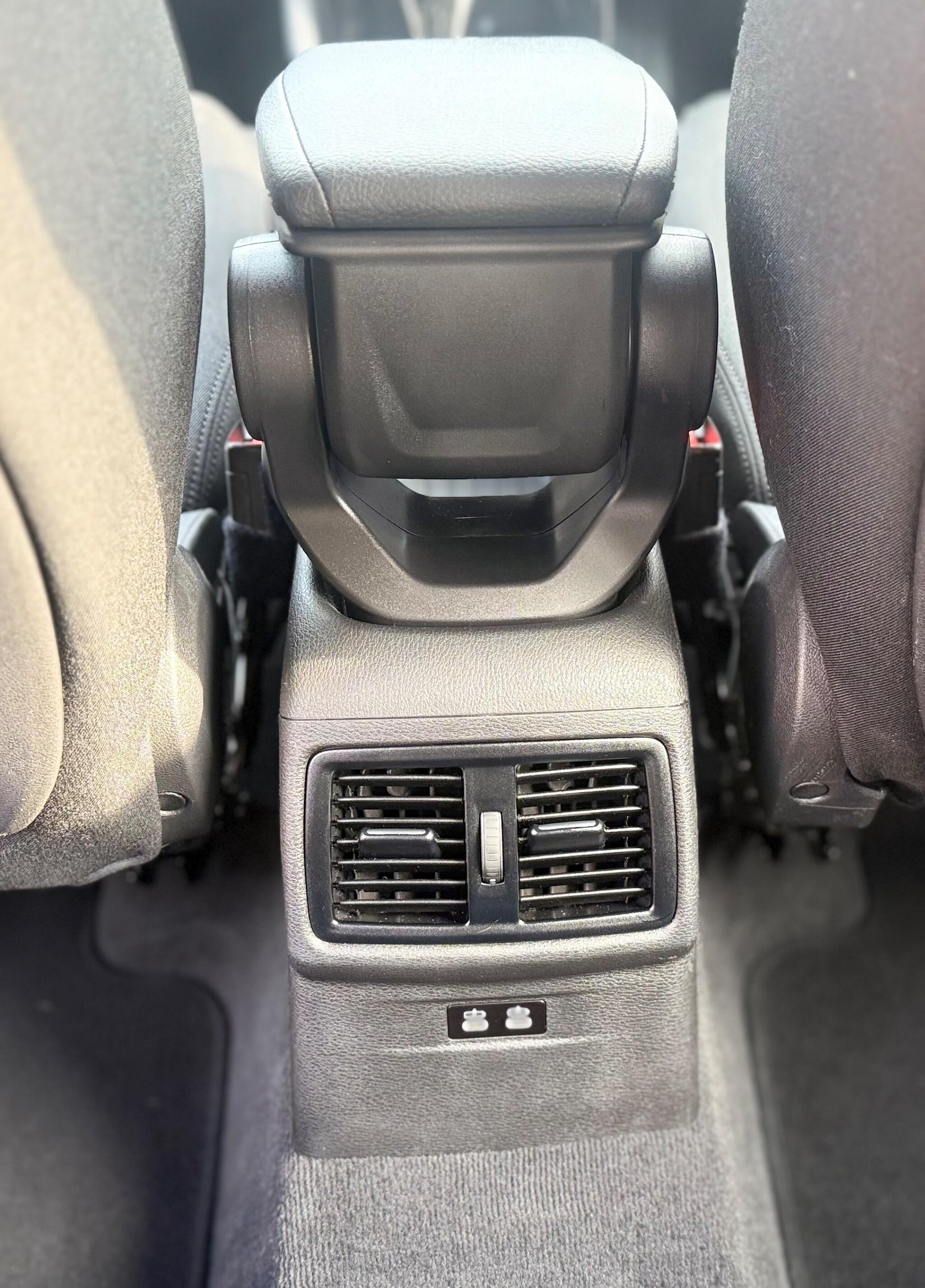 BMW X1 view 29