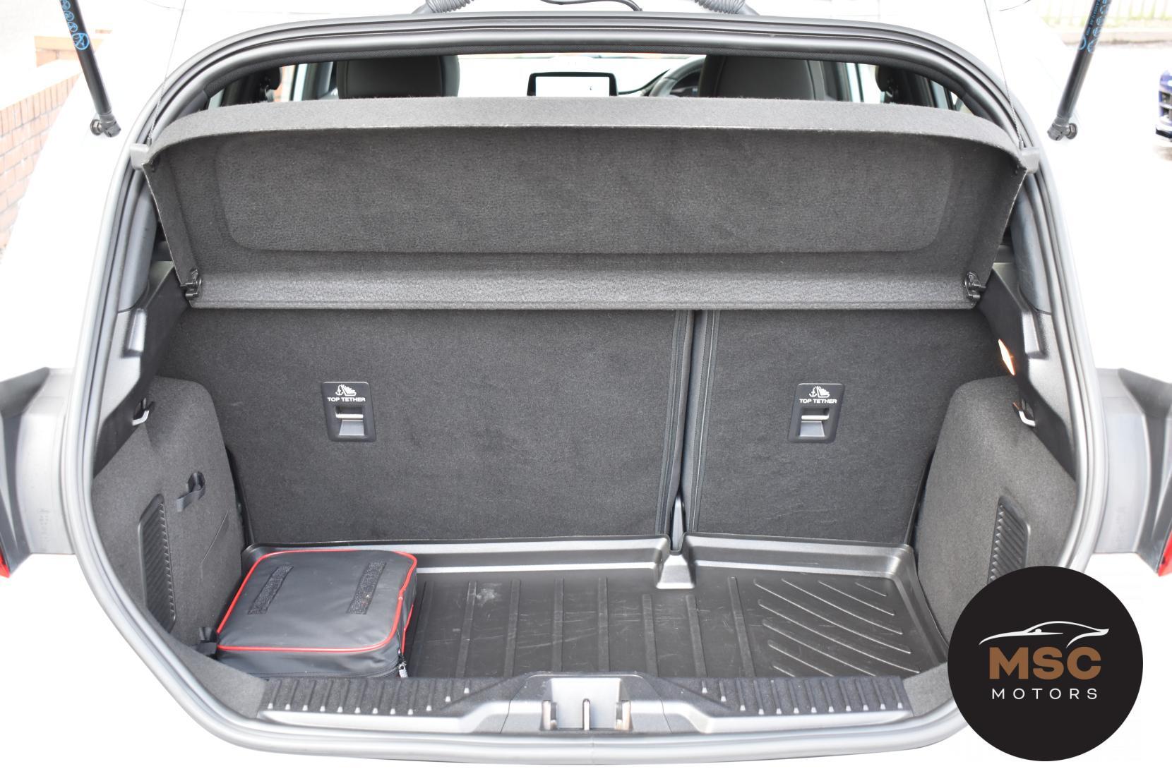 Ford Fiesta view 62