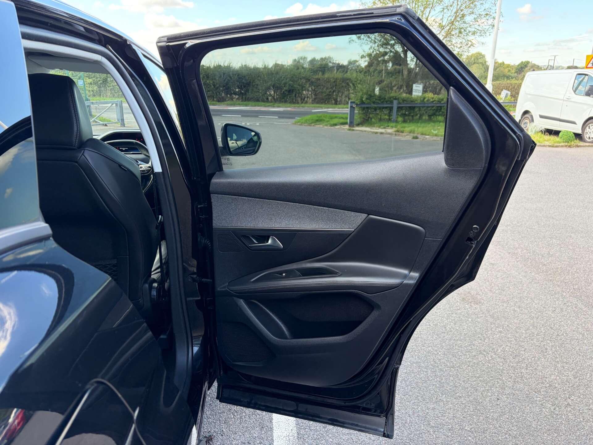 Peugeot 3008 view 26