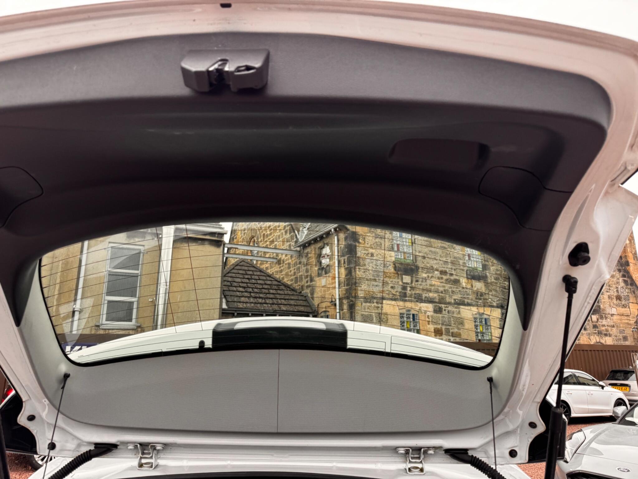 Vauxhall Astra view 36