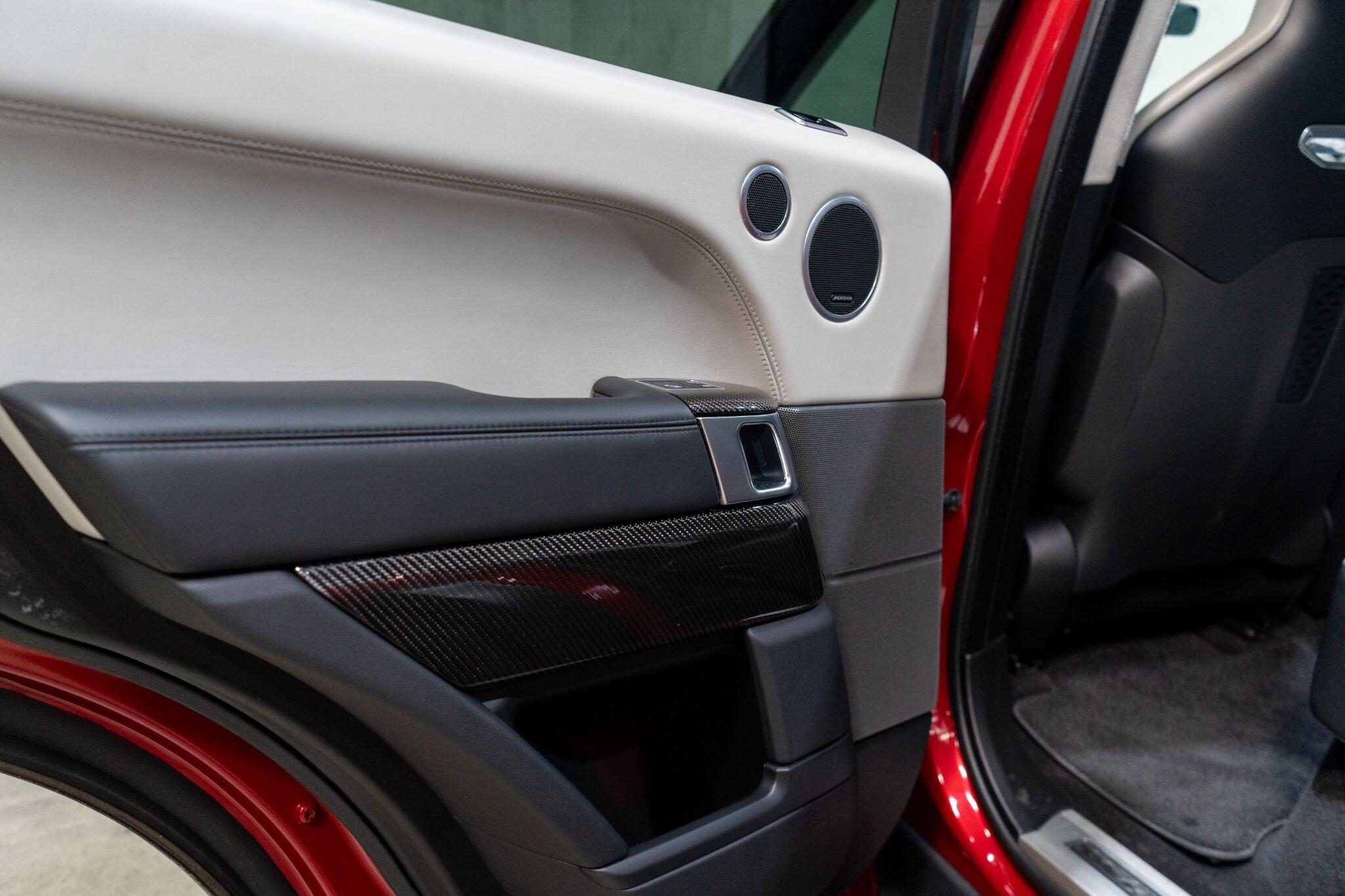 Land Rover Range Rover Sport view 28