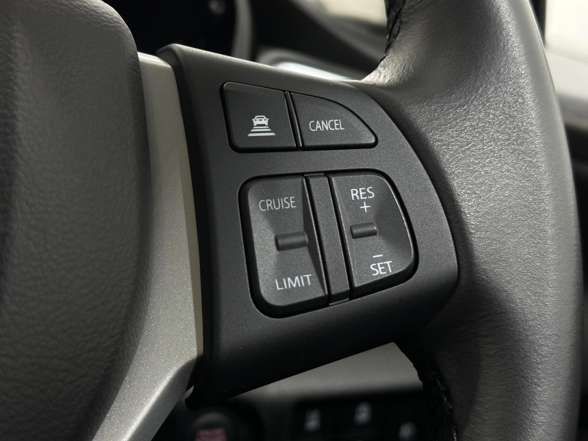 Suzuki S-Cross view 14