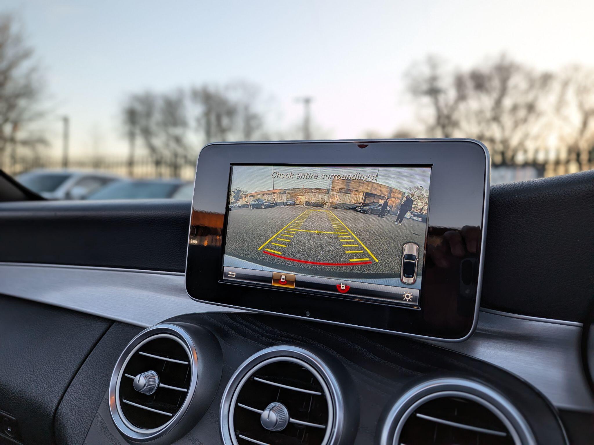 Mercedes-Benz C Class view 41