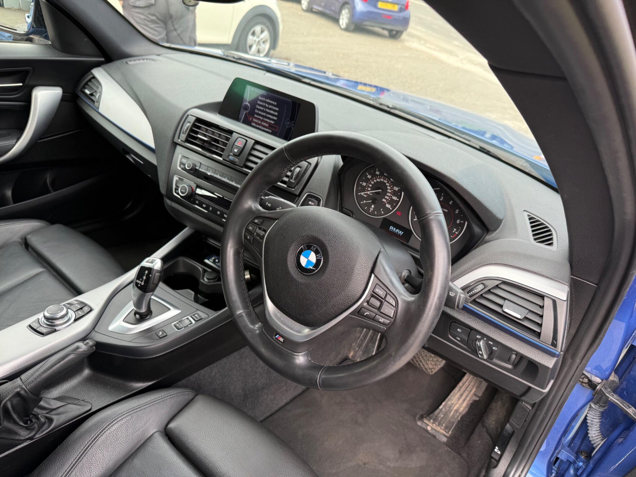 BMW 1 Series view 26