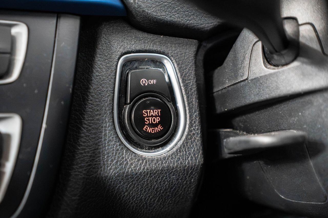 BMW 3 Series view 35