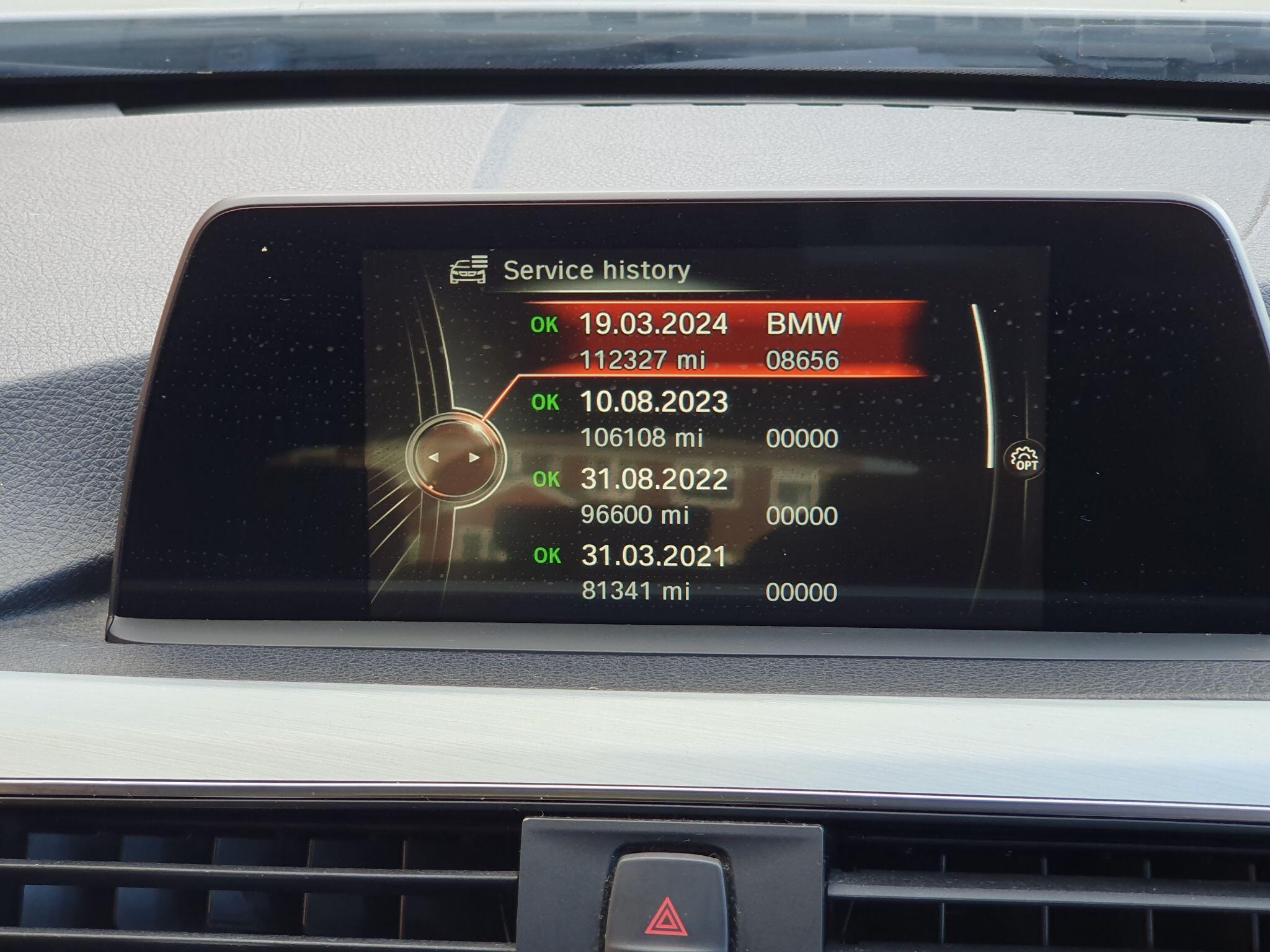 BMW 3 Series view 44