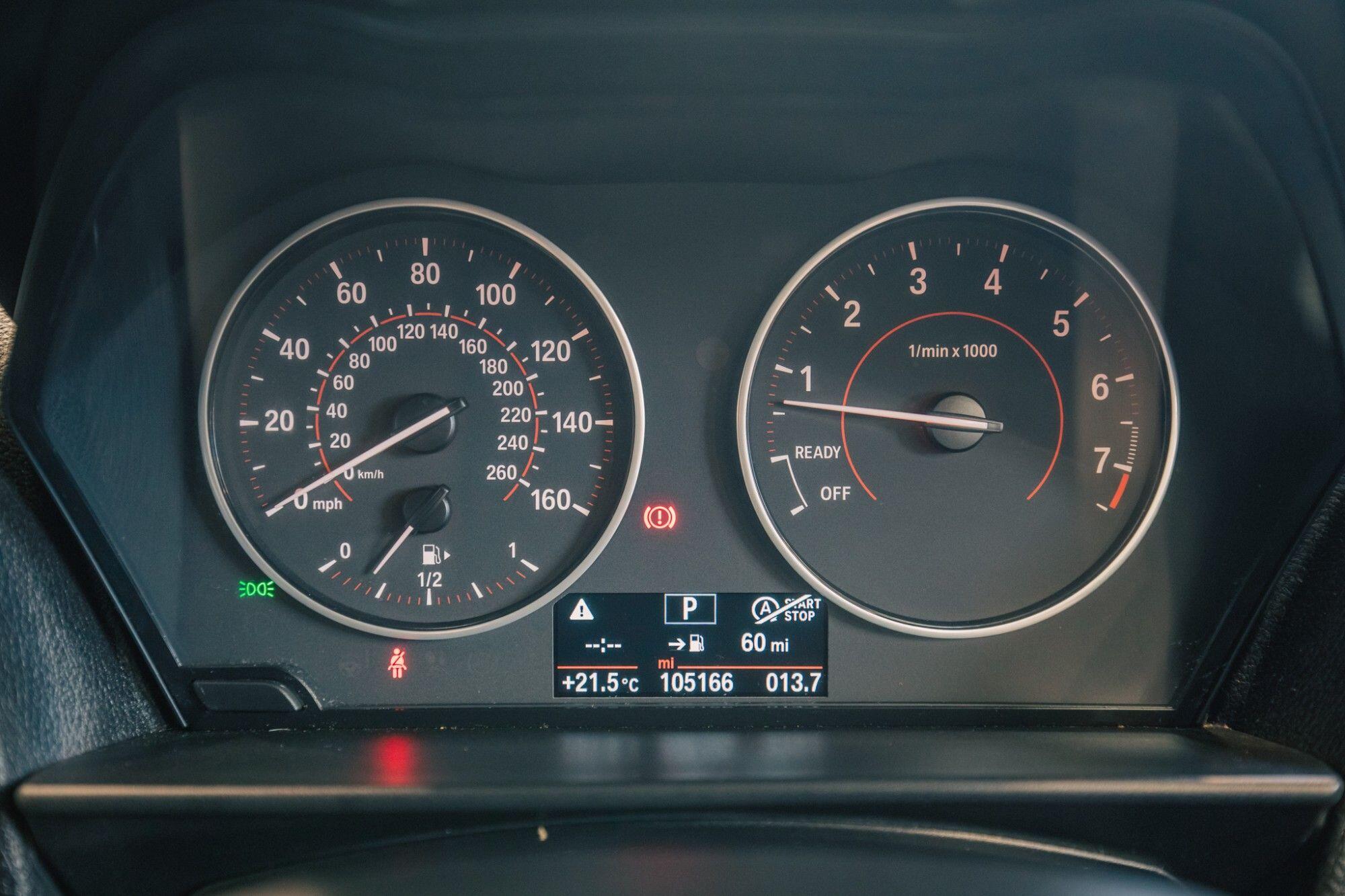 BMW 1 Series view 14