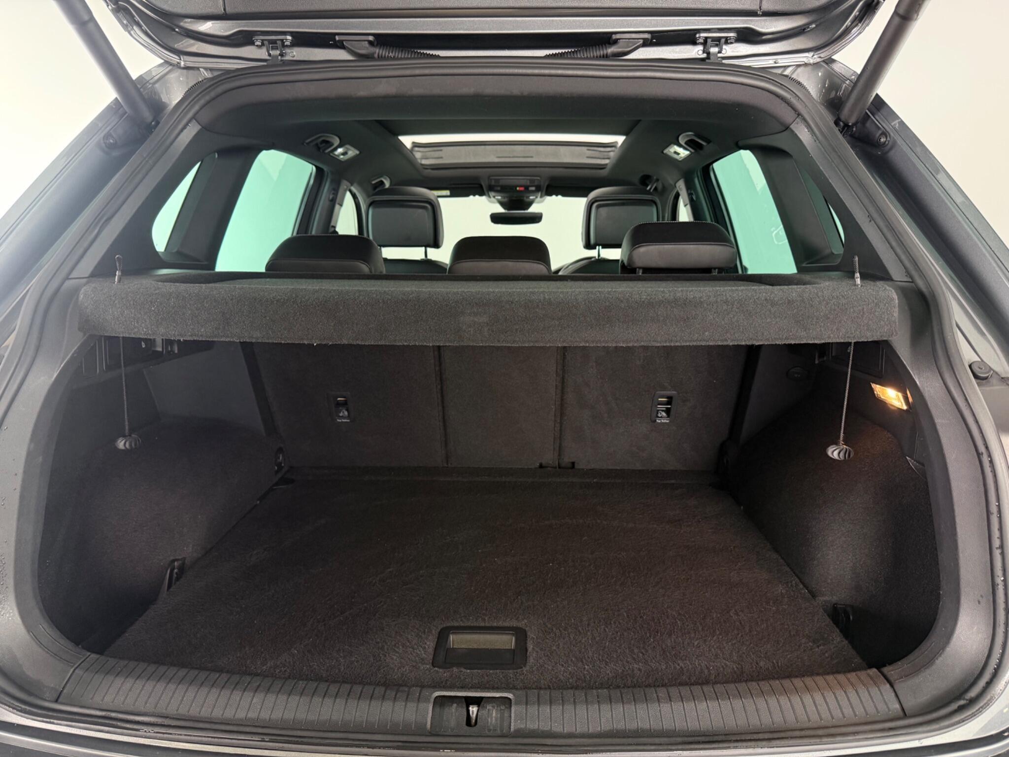 Volkswagen Tiguan view 10