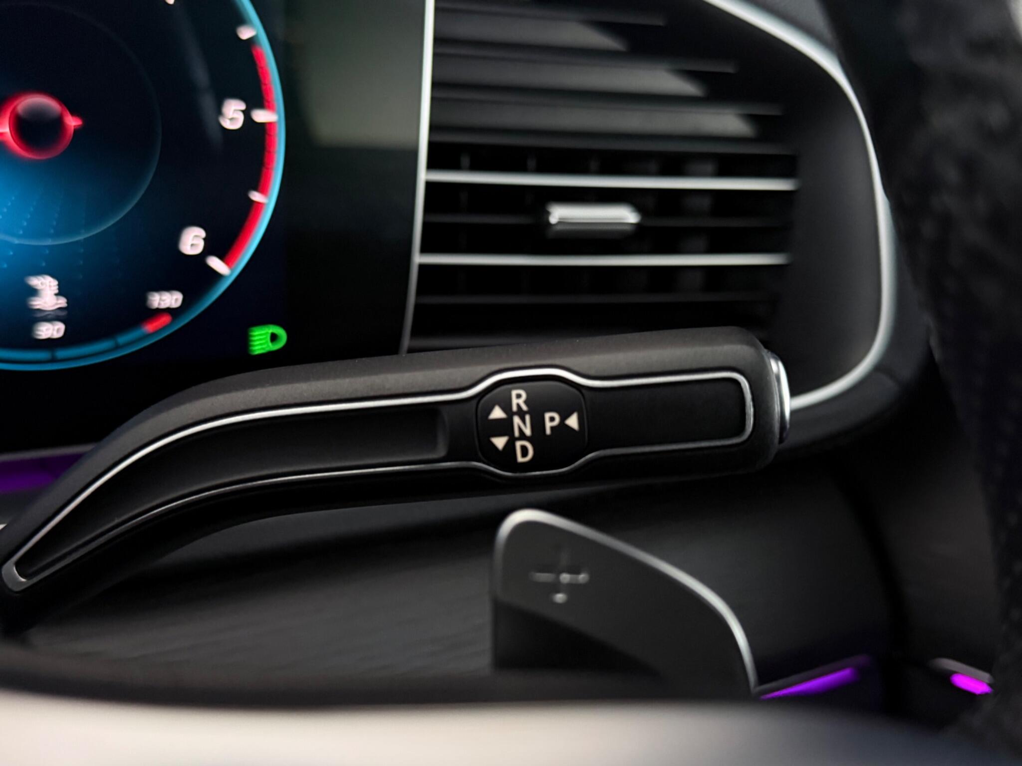 Mercedes-Benz Gle view 17