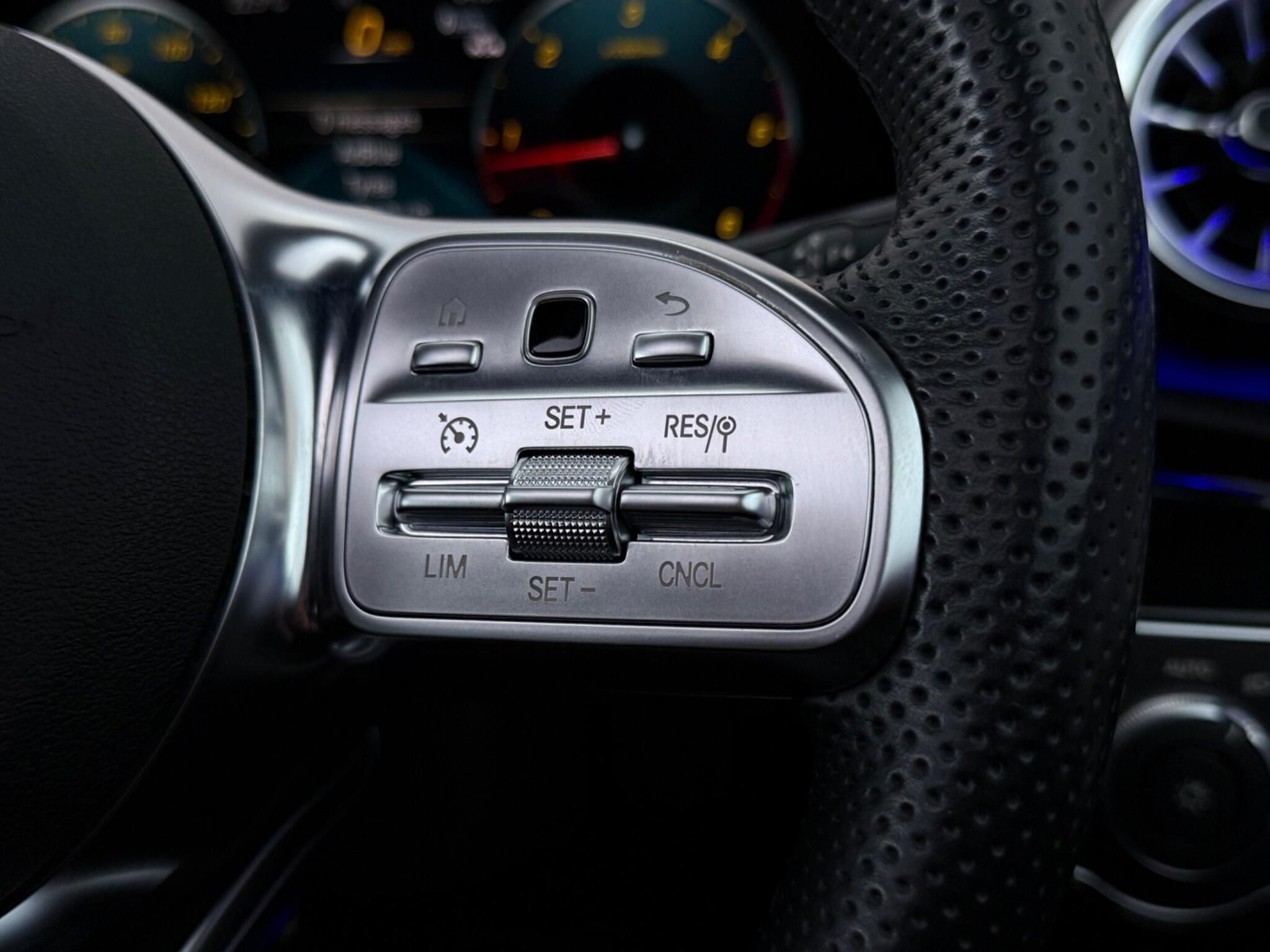 Mercedes-Benz Cla view 16