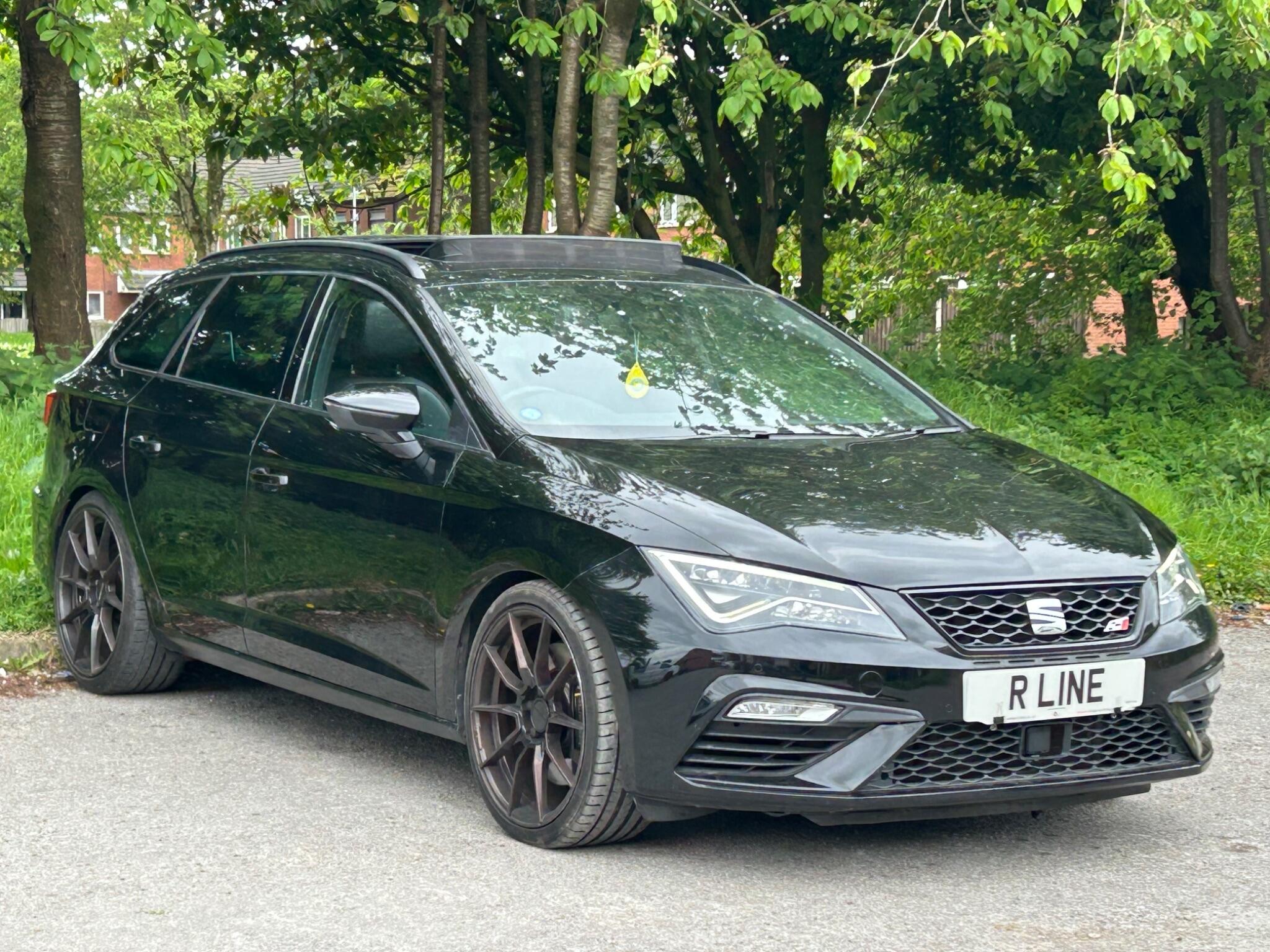 Seat Leon view 3