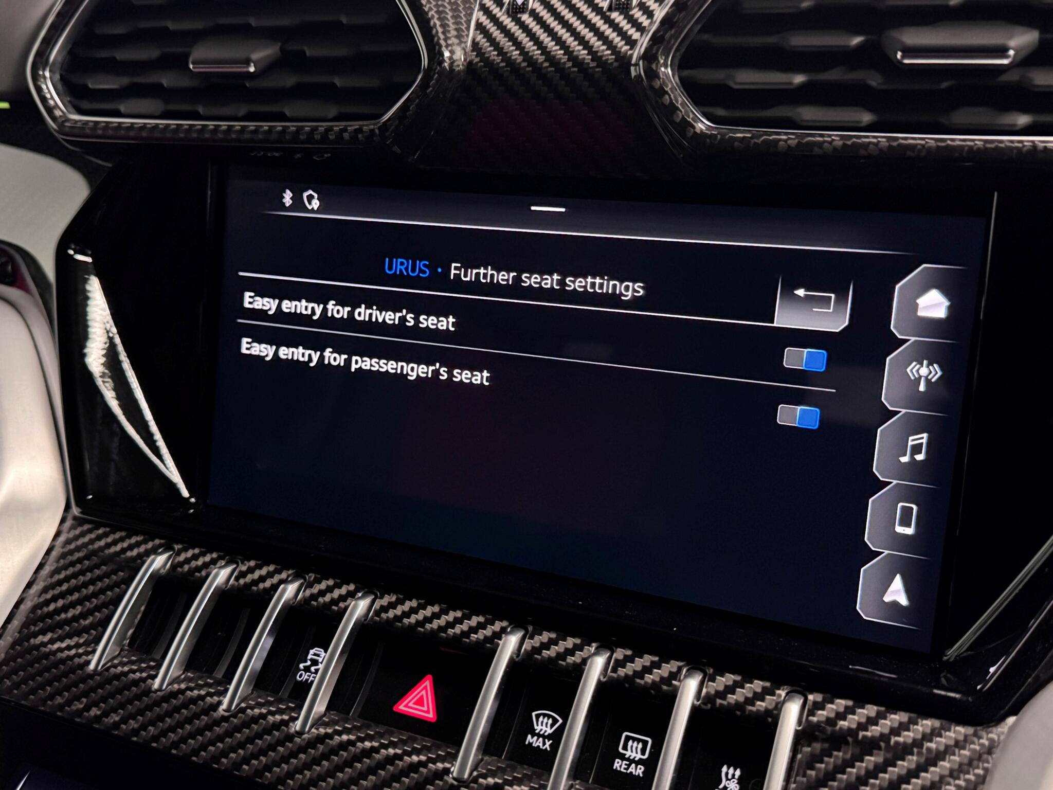 Lamborghini Urus view 71