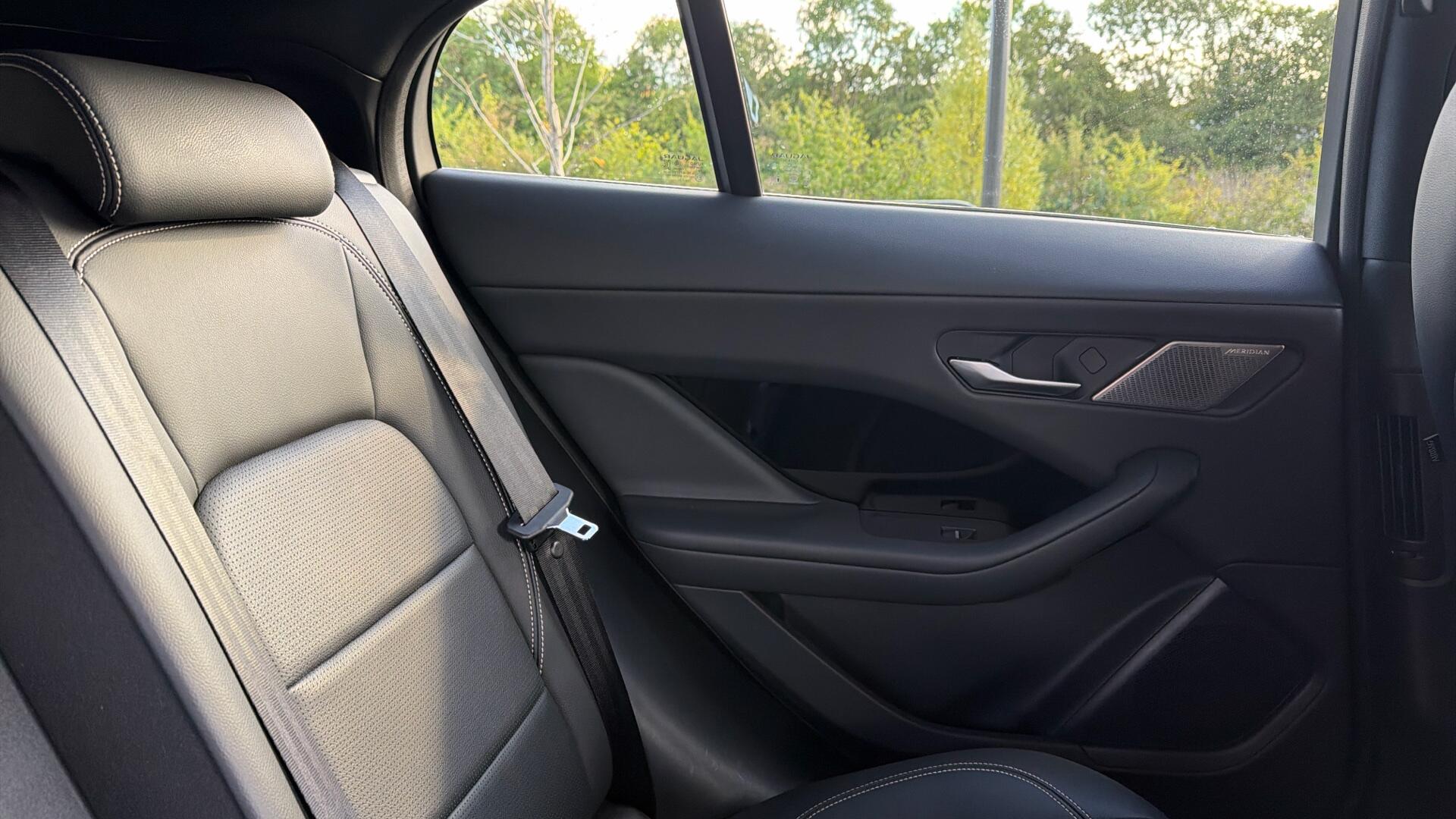 Jaguar I-Pace view 42