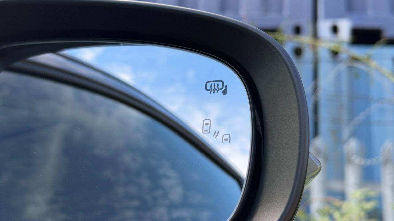 Suzuki S-Cross view 34