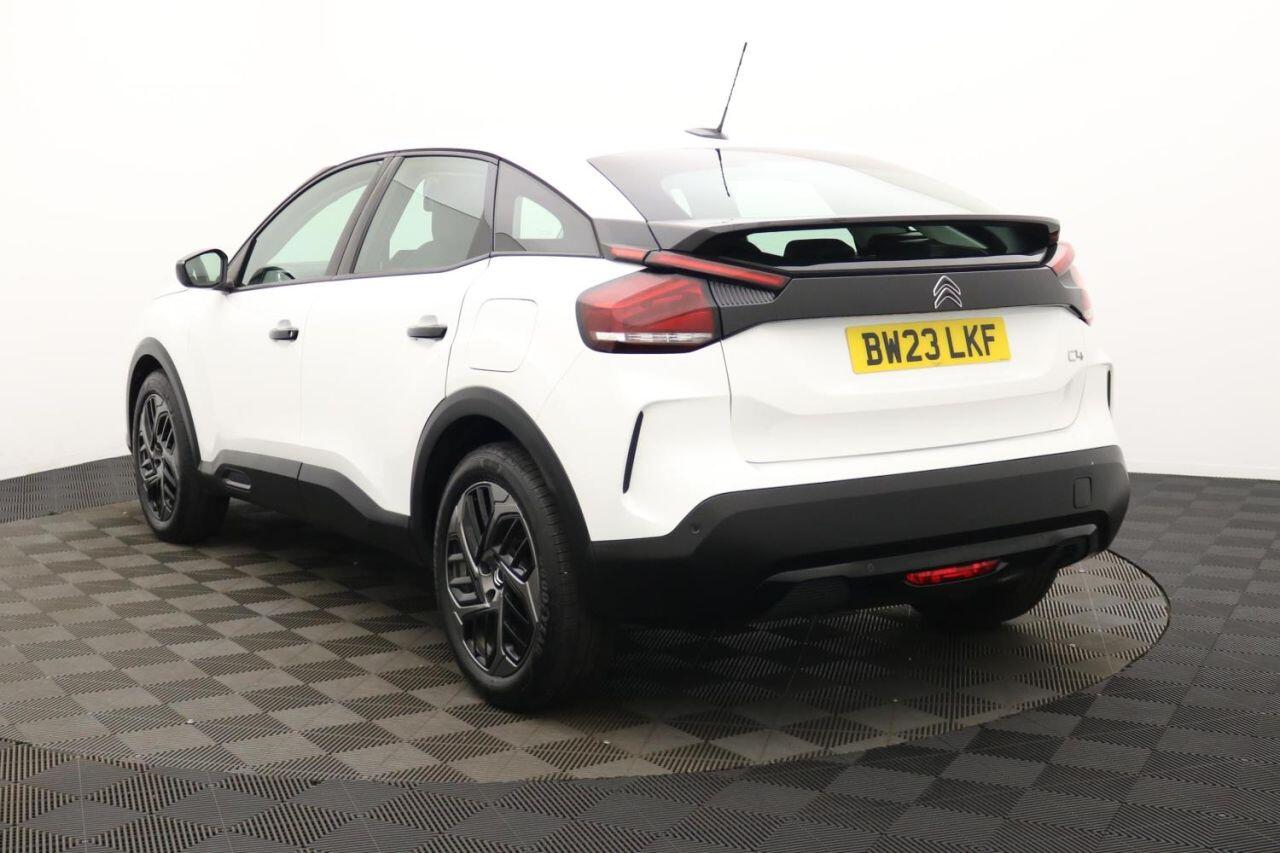 Citroen C4 view 7