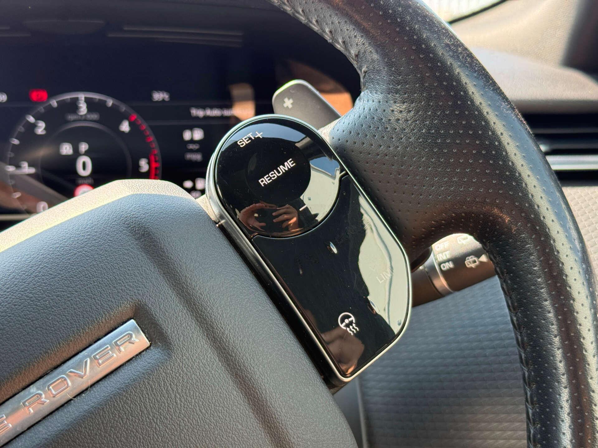 Land Rover Range Rover Velar view 48