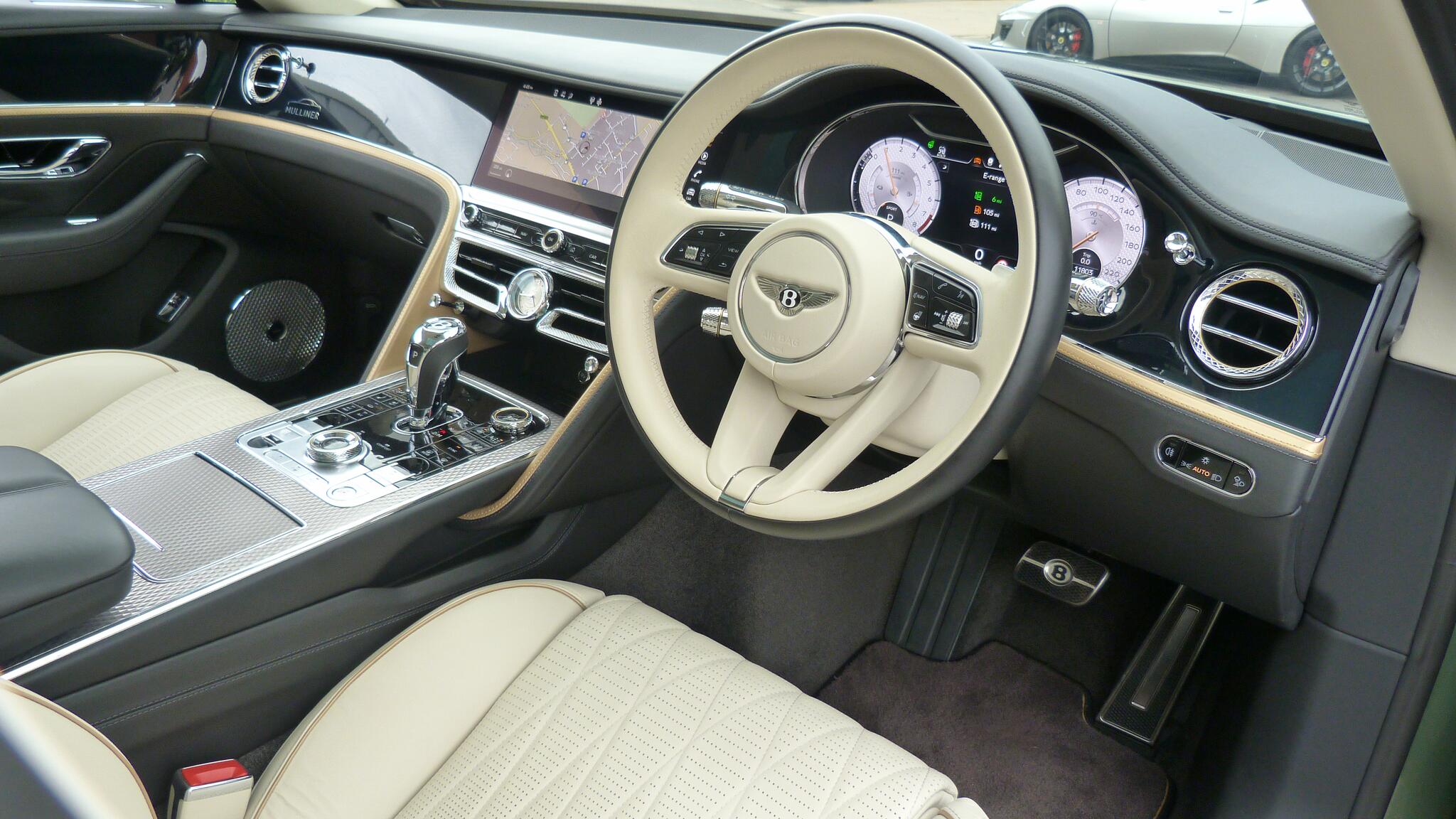 Bentley Flying Spur view 12