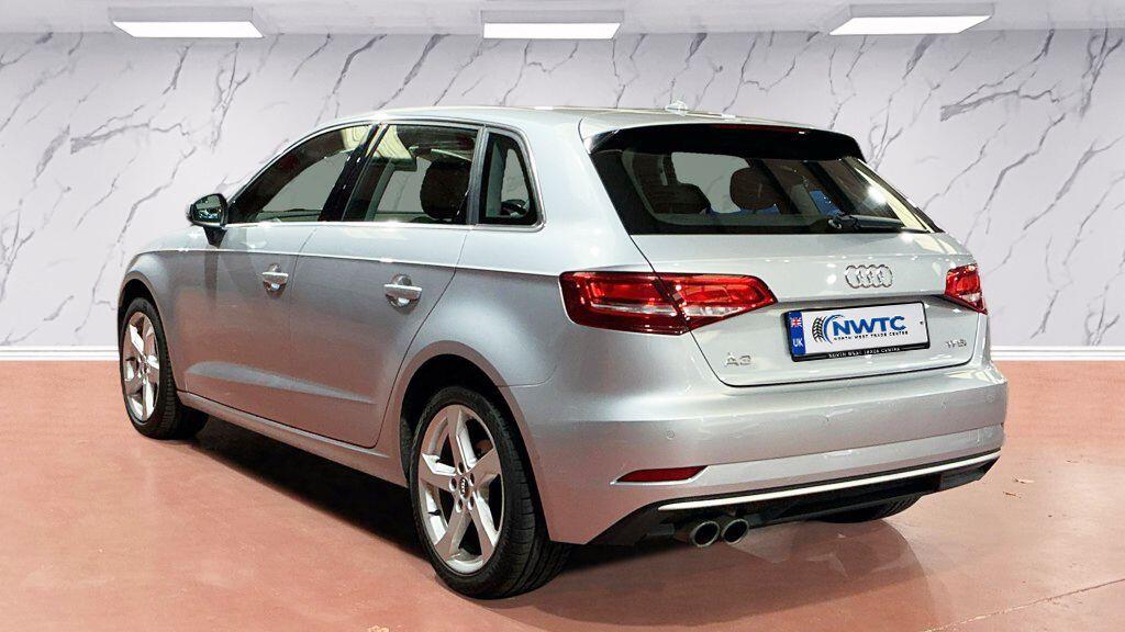 Audi A3 view 6