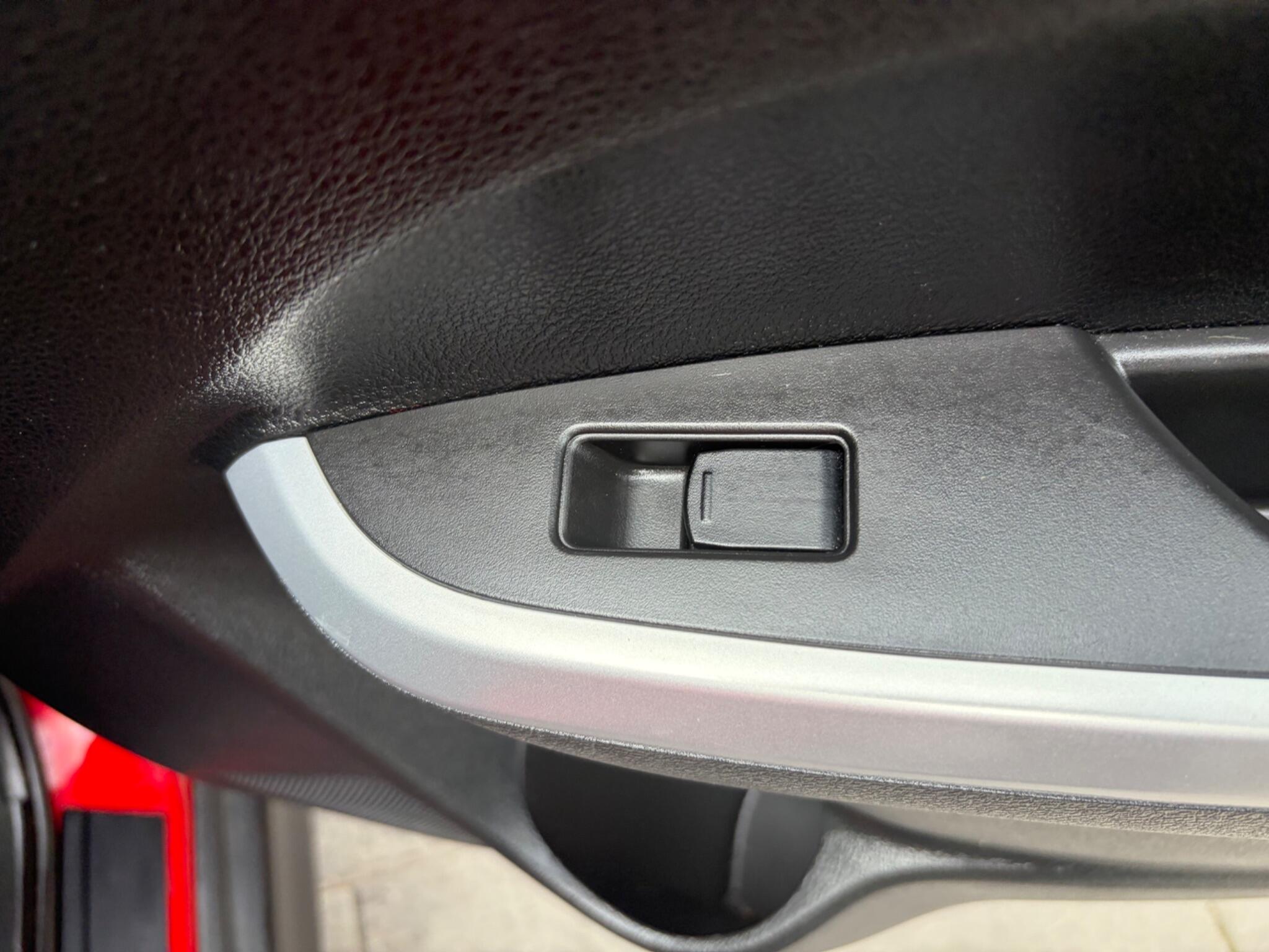 Suzuki Vitara view 67