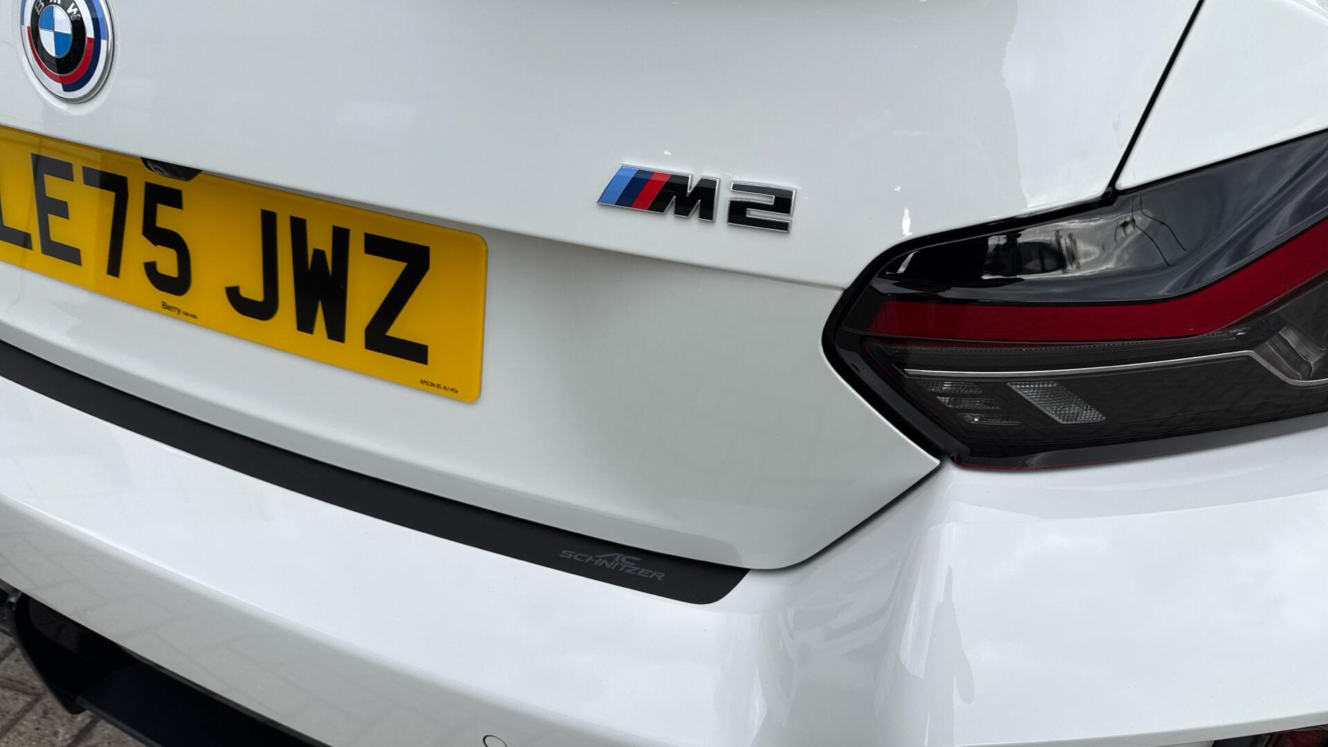 BMW M2 view 31