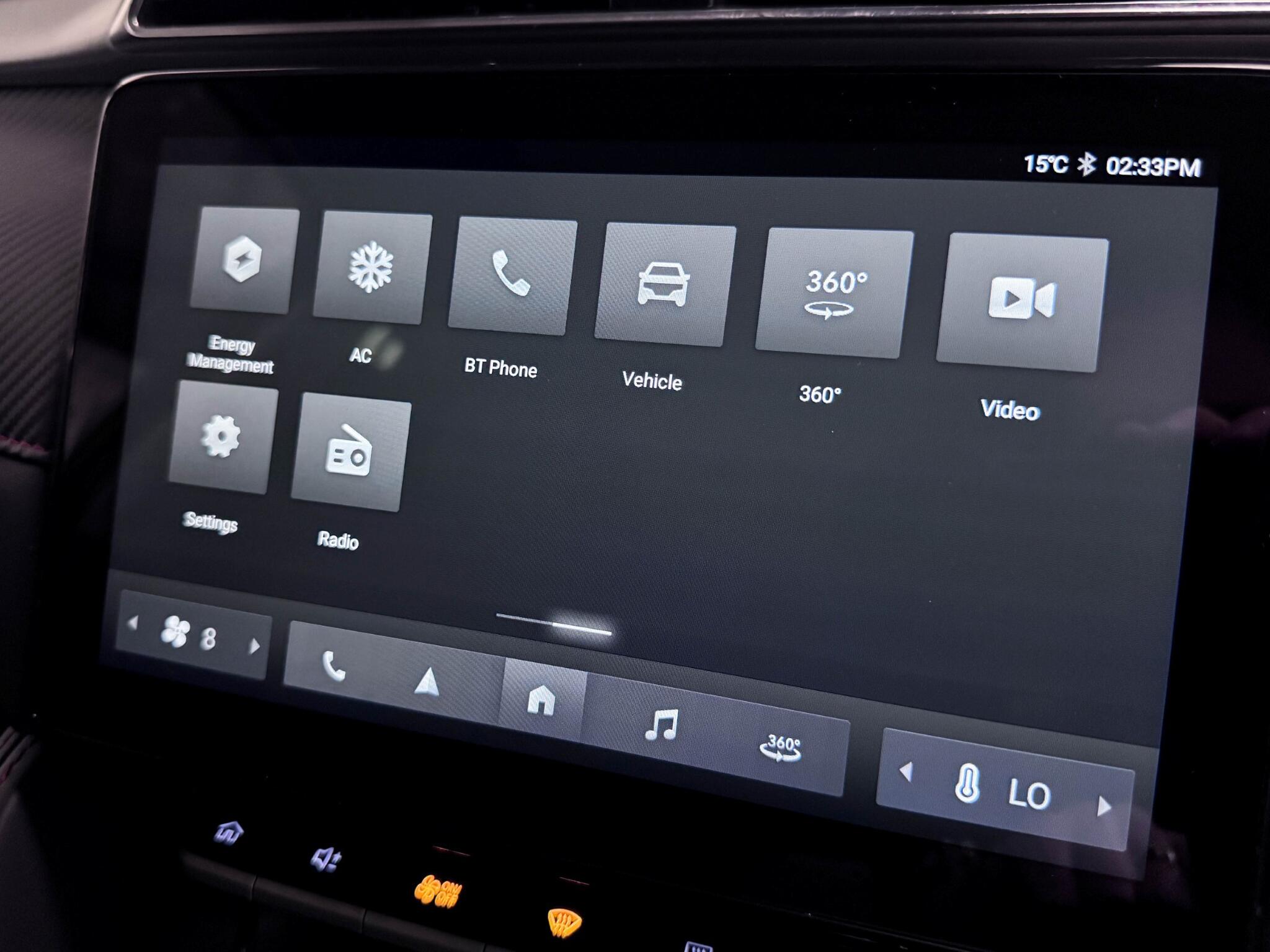MG MG ZS view 43